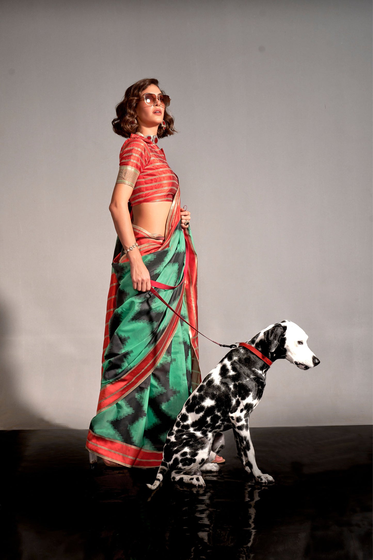 Dark green Khimsaar Spun Handloom Saree