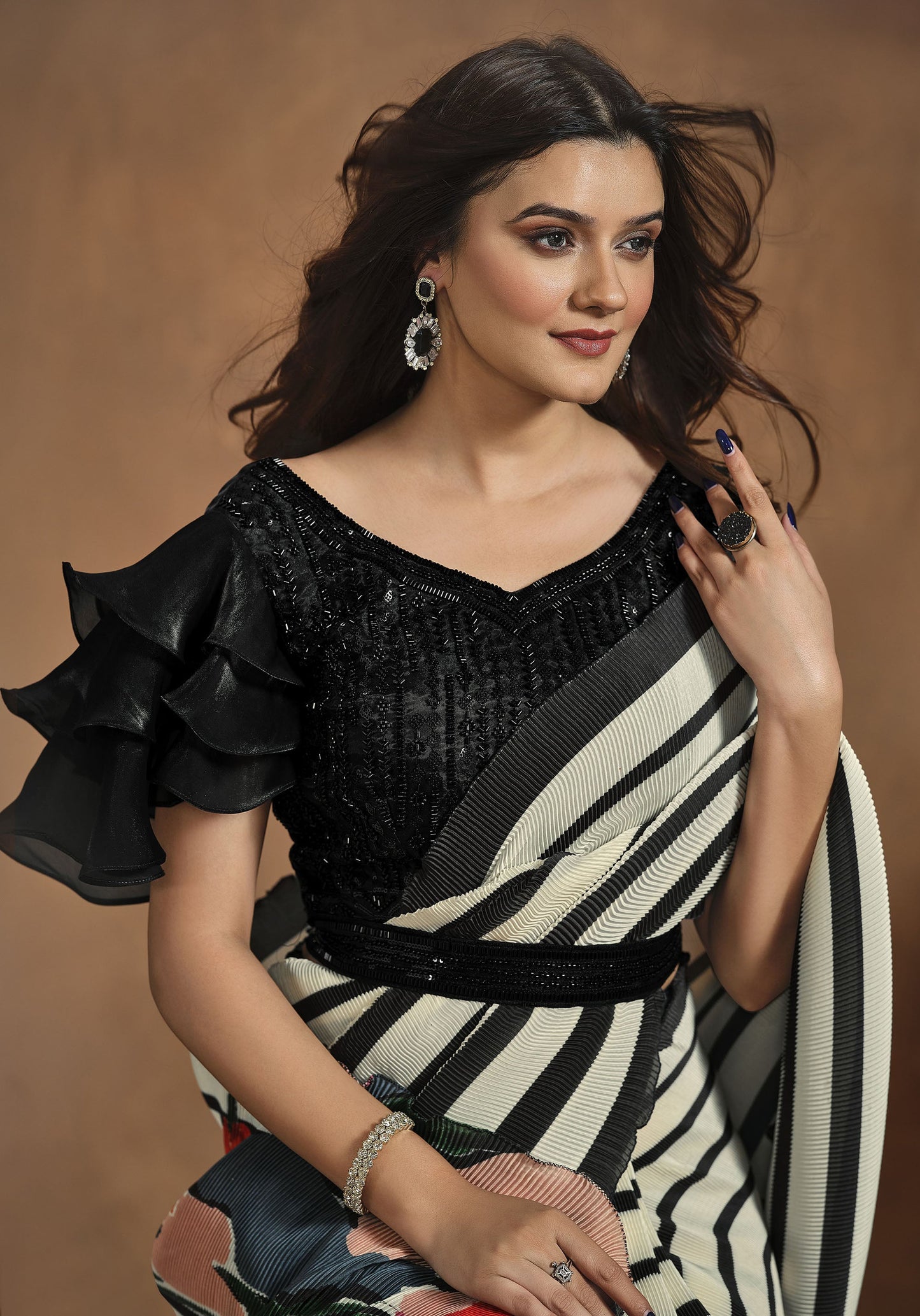 Black & White Satin Silk Readymade Floral Print Saree
