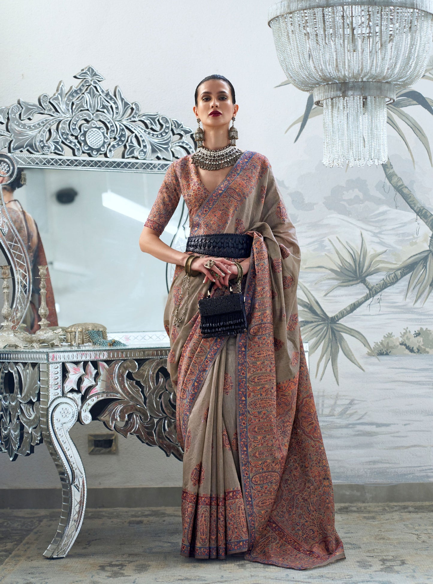 Beieg Brown Kqaalib Kashmiri Handloom saree