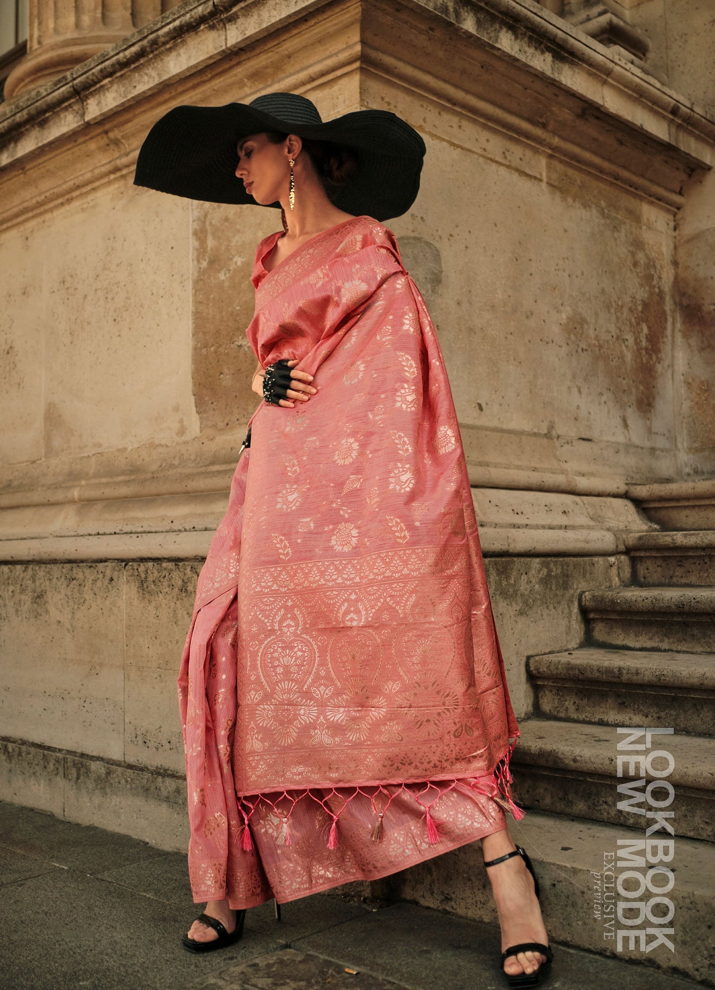 Peach Kaasha Silk Gota Handloom Saree