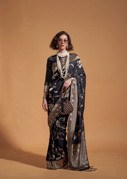 Black Kocktail Georgette Handloom Saree
