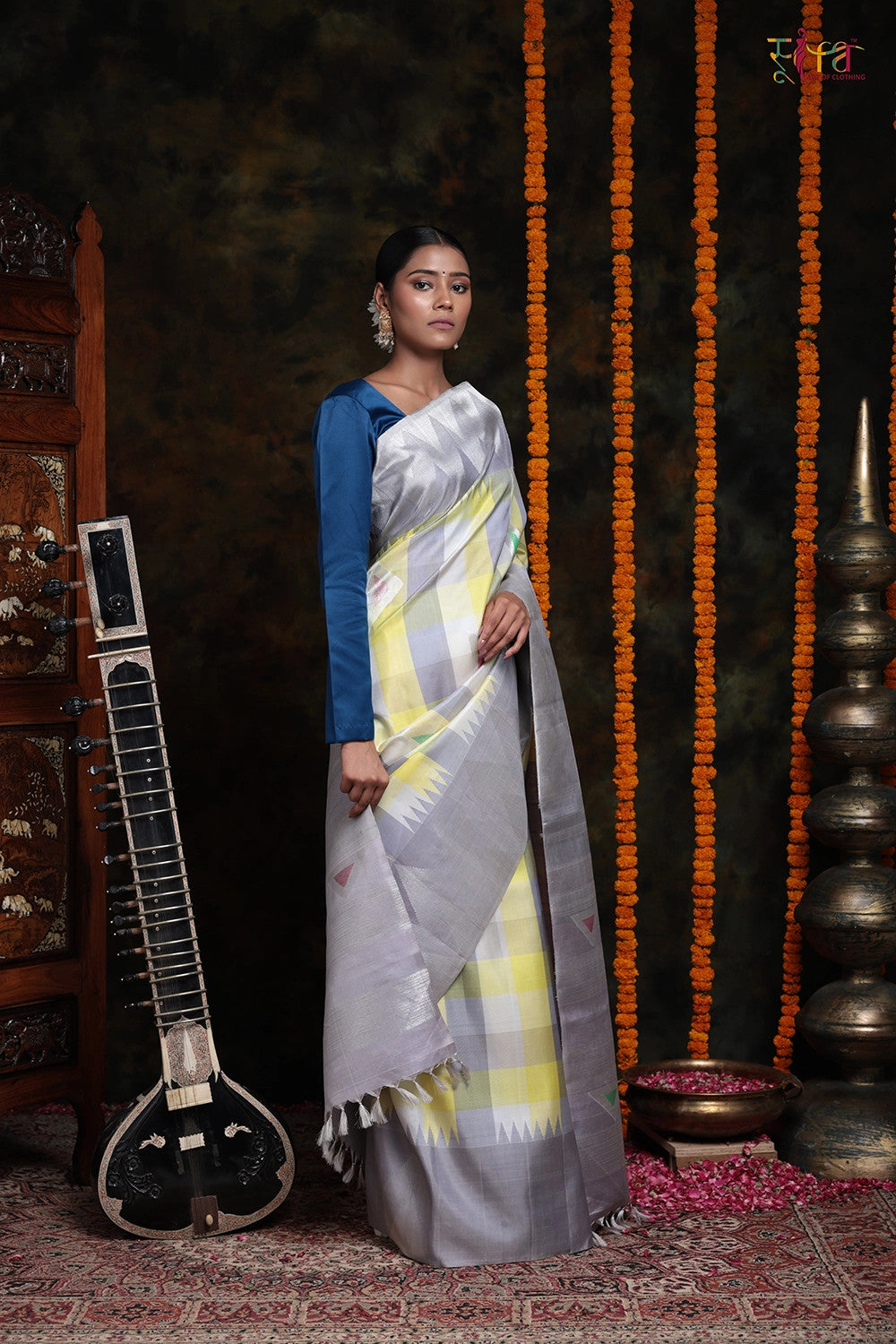 Handloom Lemon & Grey Pure Silk Kanchipattu
