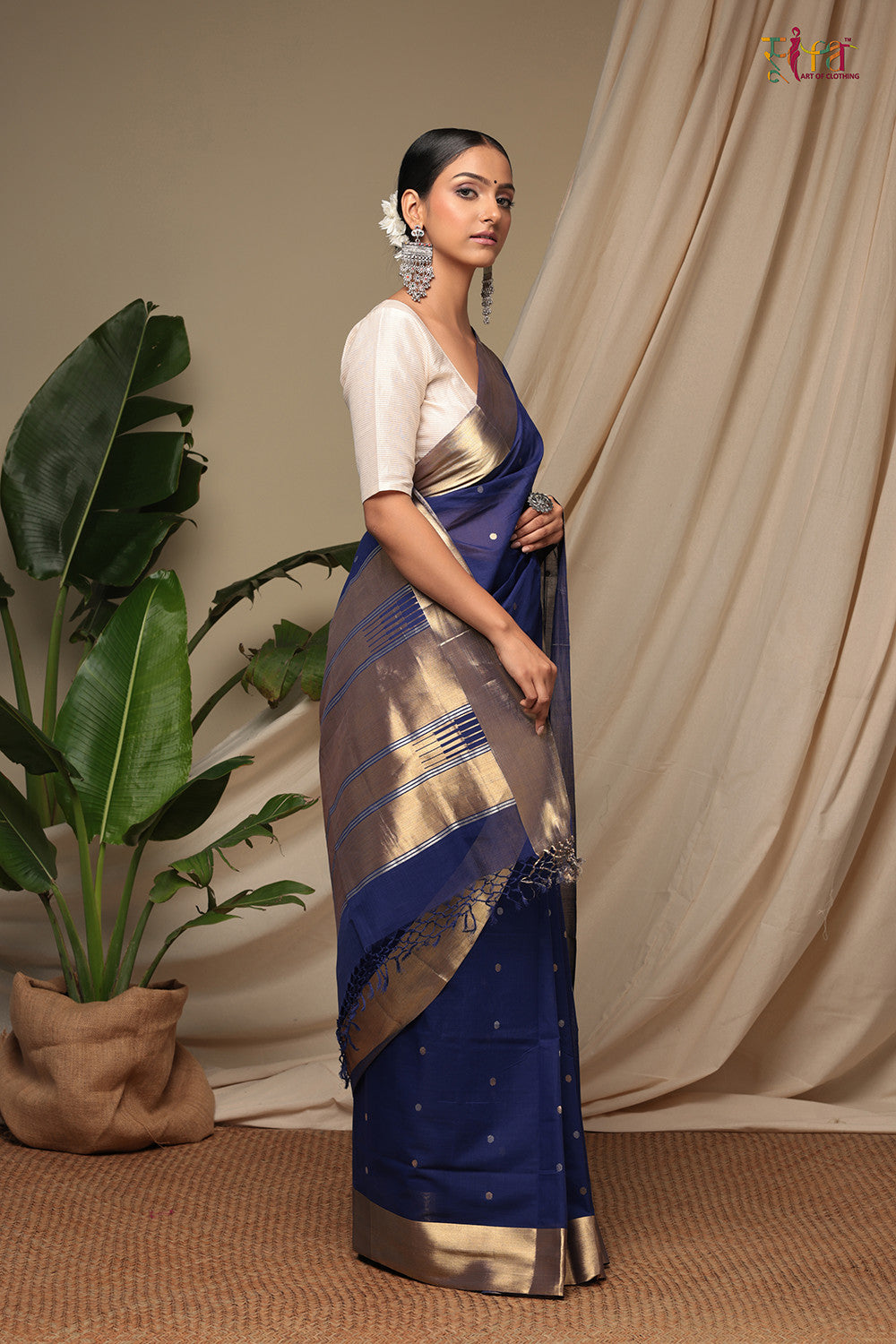 Handloom Berry Blue Pure Cotton Kanchi Contemporary Saree With Golden Zari Motifs & Border