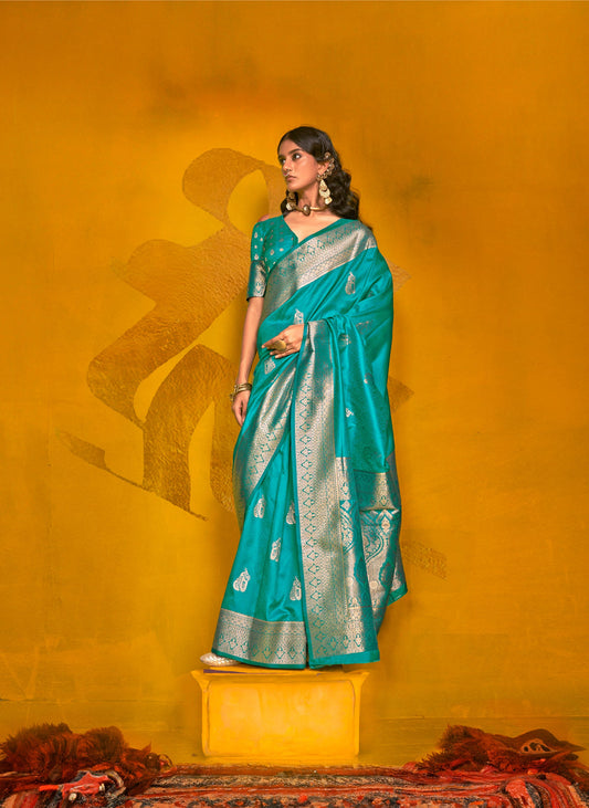 Teal Green Karnival Two Tone Handloom Weaving Silk Saree