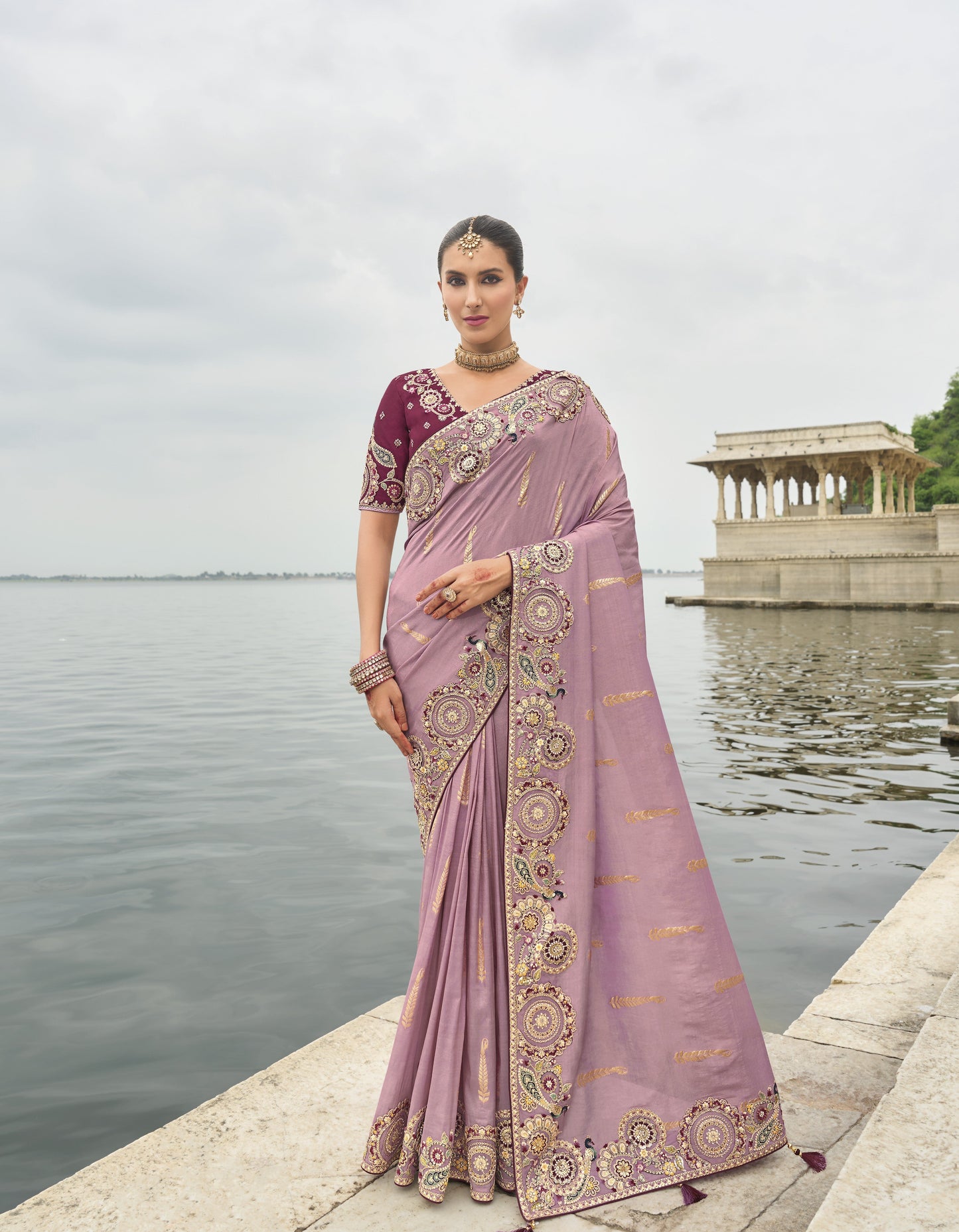 Lavender Viscose Silk With Embroidery Butti Work Border Saree