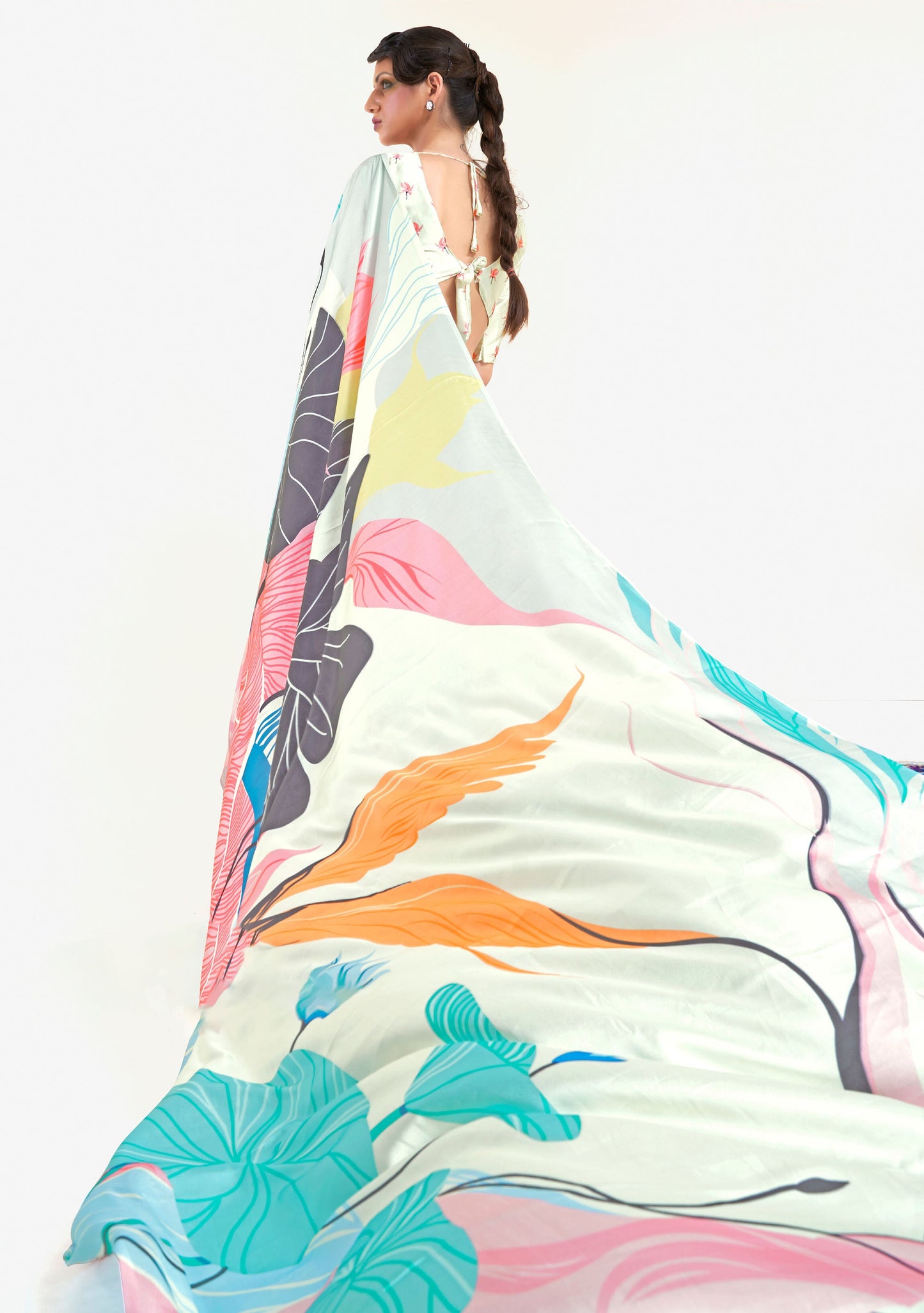 Cream Pink Kazo Digital Soft Crepe Printed Saree