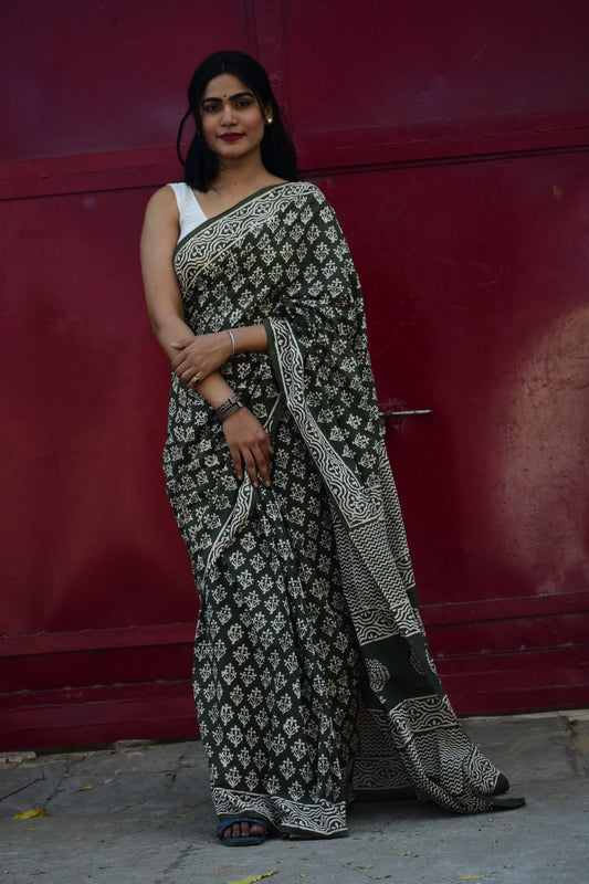 Moody Mama - Mulmul Cotton Block Printed Green Saree