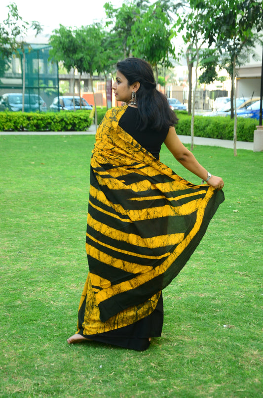Sand Dunes - Yellow Batik Cotton Mulmul Handblock Saree