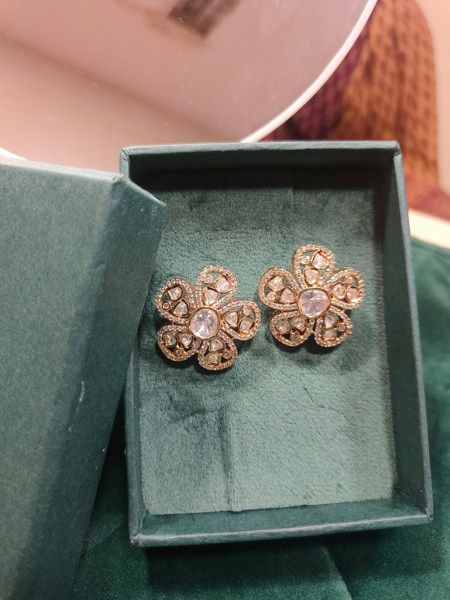 Flower Shaped Kundan Diamond Studs