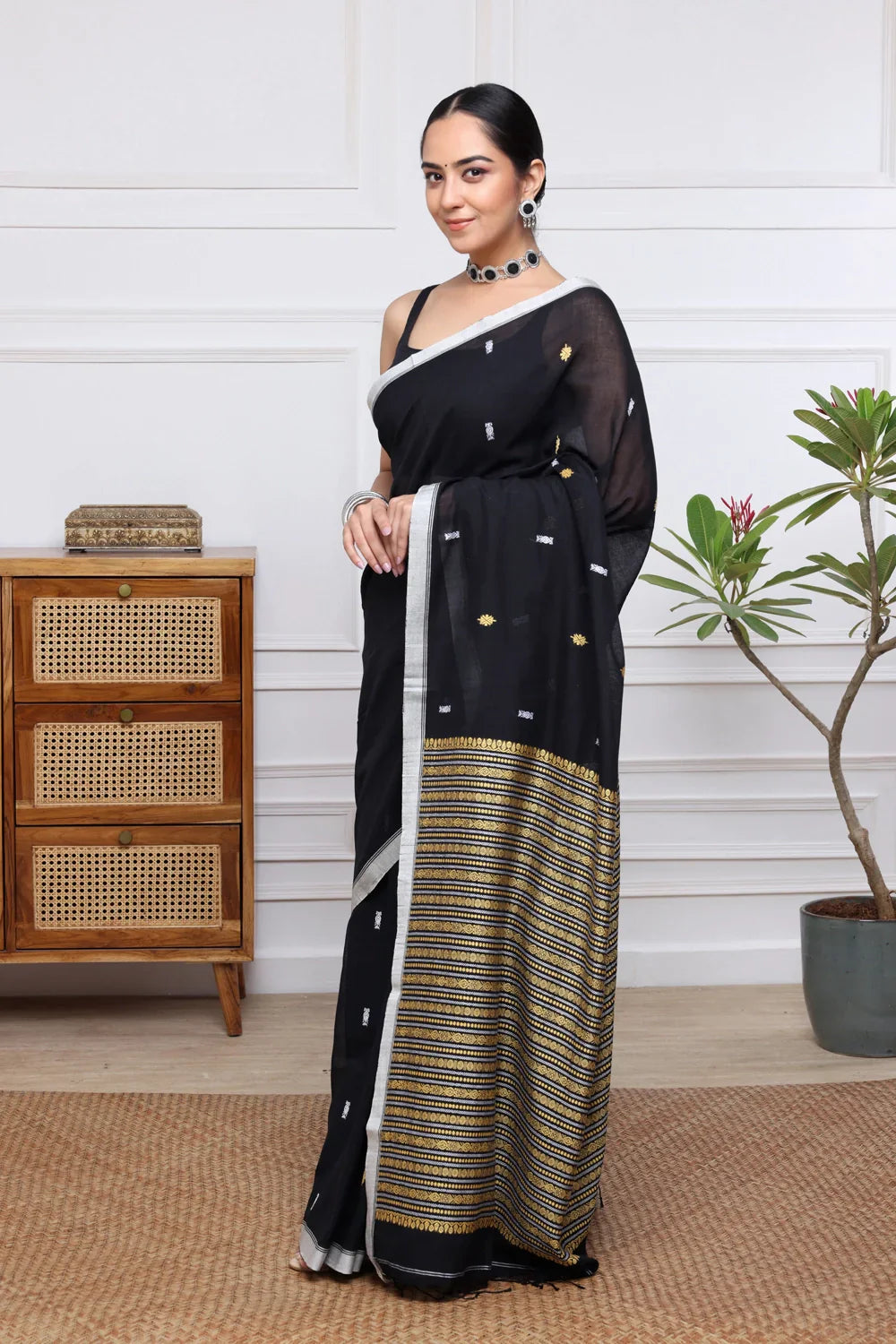 Handloom Black Pure Cotton Saree