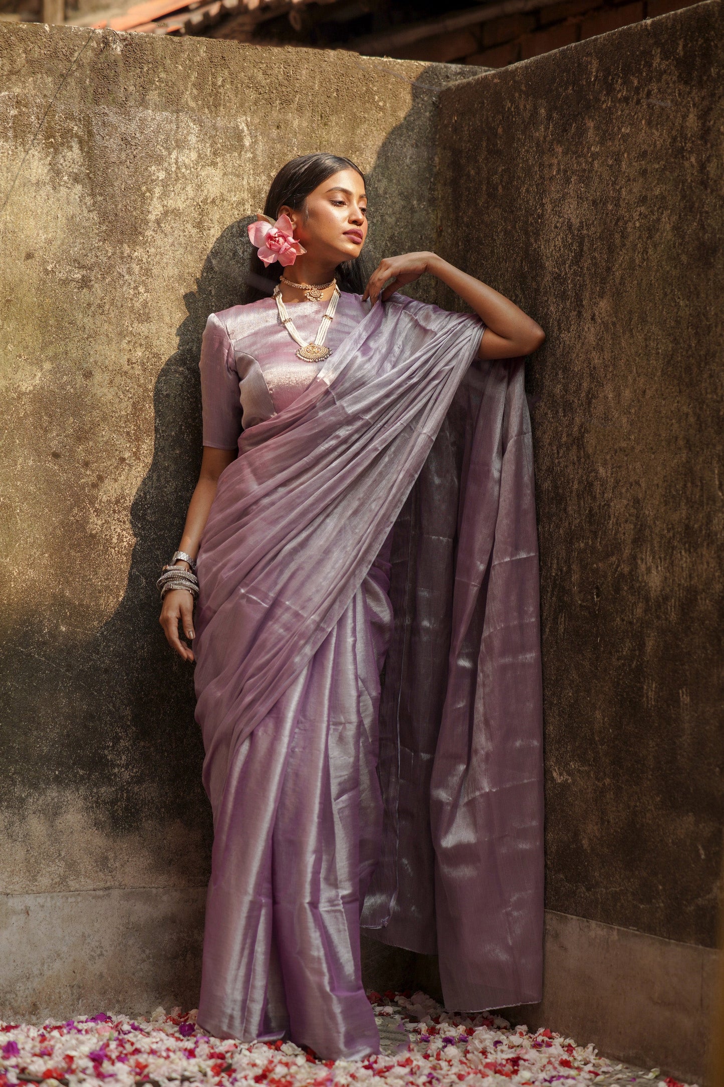 Lilac lilly I Handloom solid tissue saree