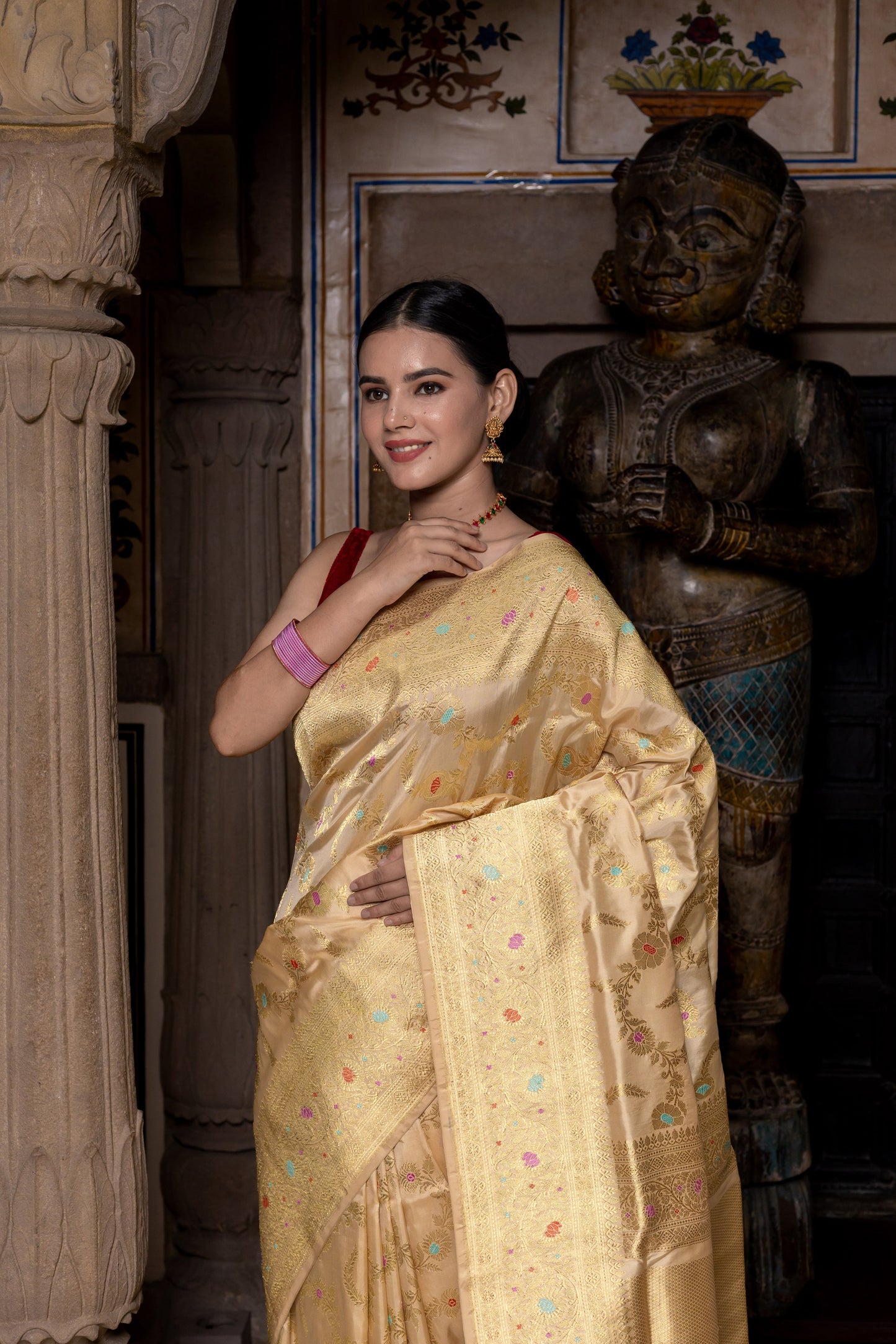 Gold Handwoven Kadwa Katan Silk Saree