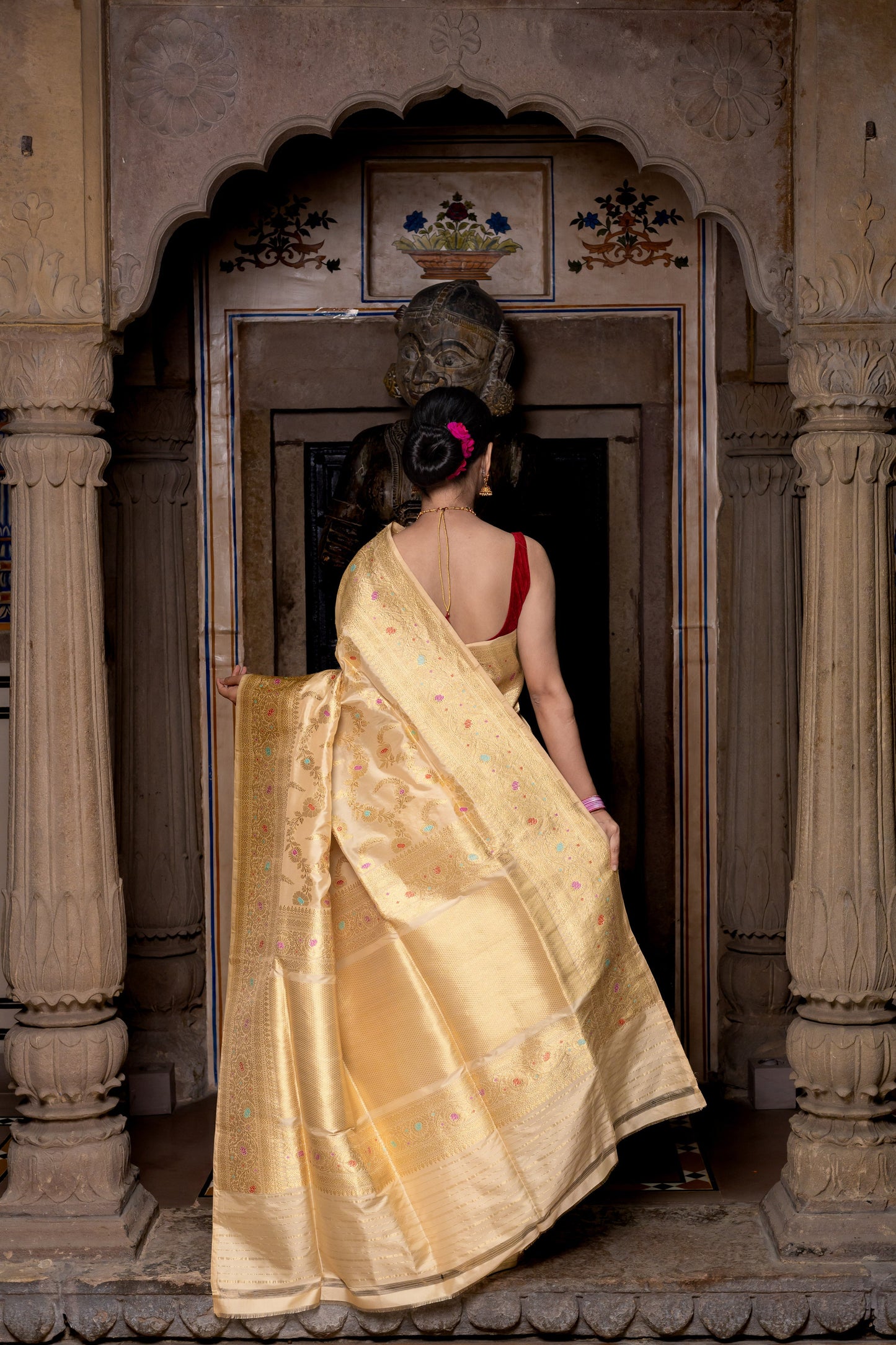 Gold Handwoven Kadwa Katan Silk Saree