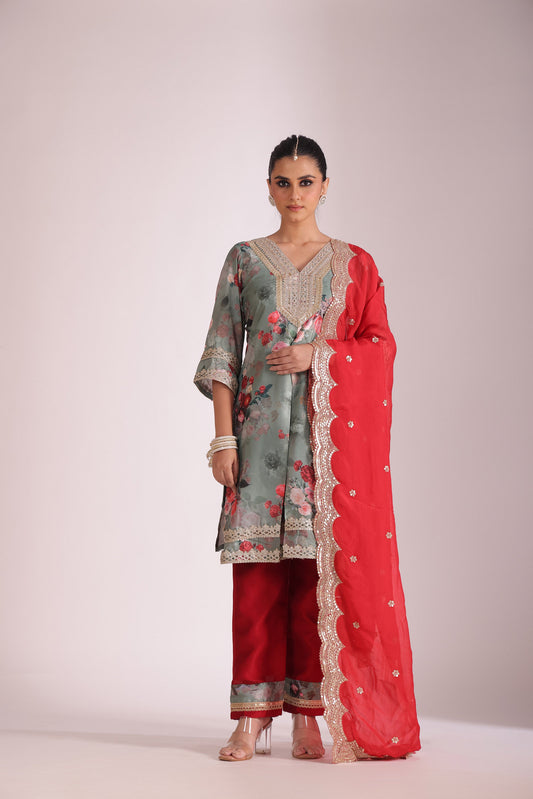 Gulzar Green Printed  Silk Crepe Kurta And Dupatta