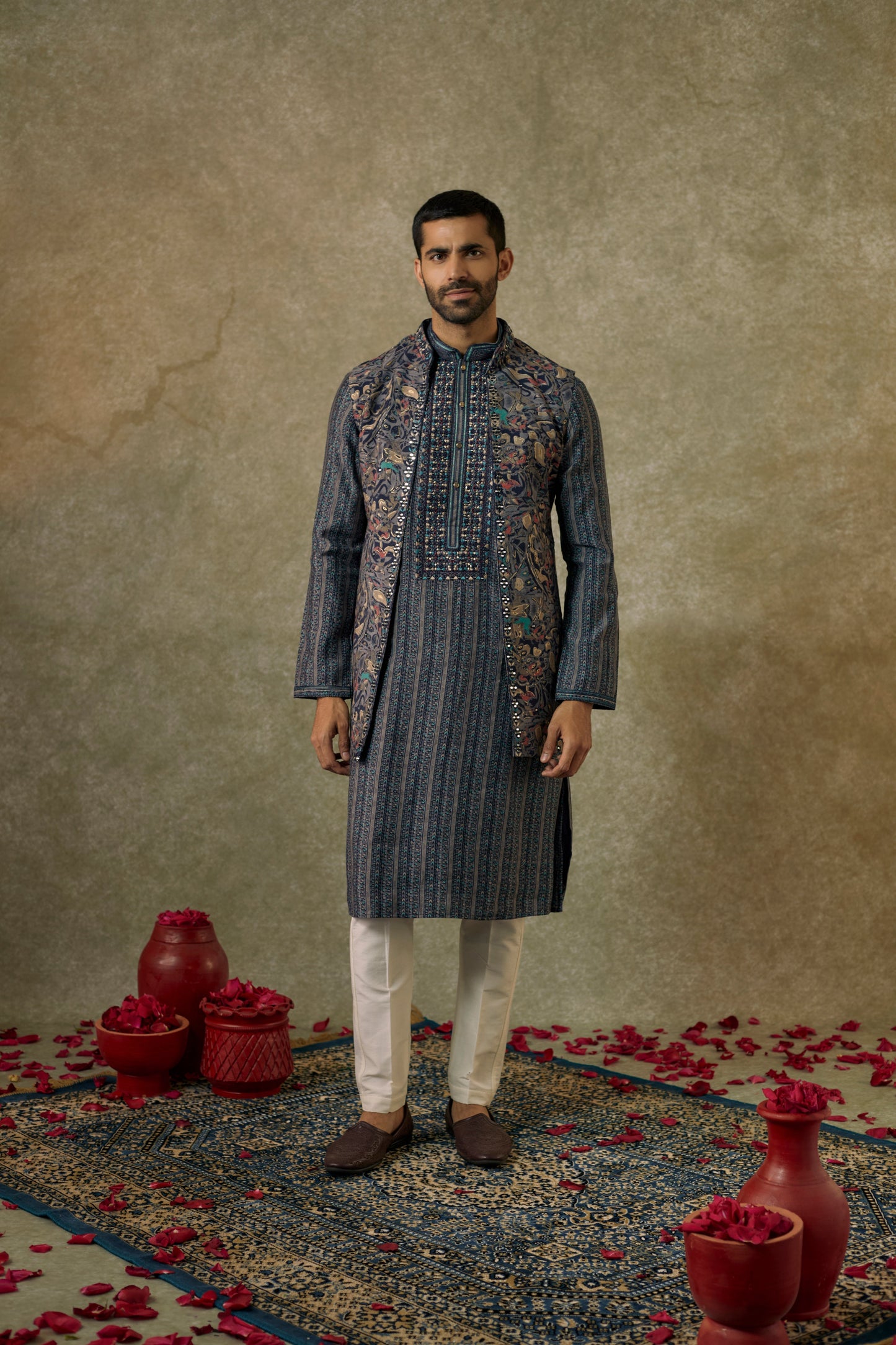 Grey printed Splendid silk resham and embroidered Open kurta Jacket set