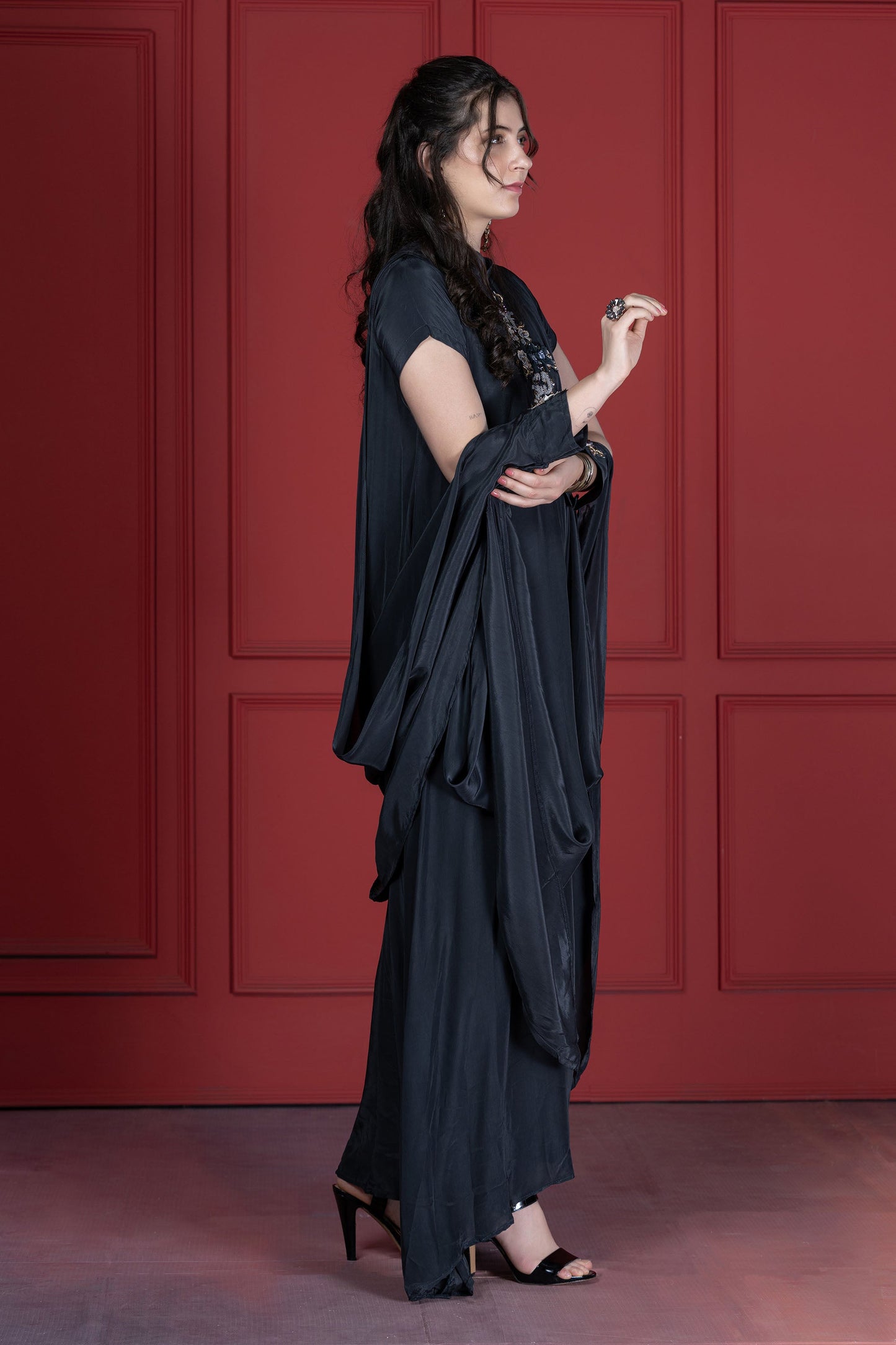 Grey Crepe Long Cuffs Tunic