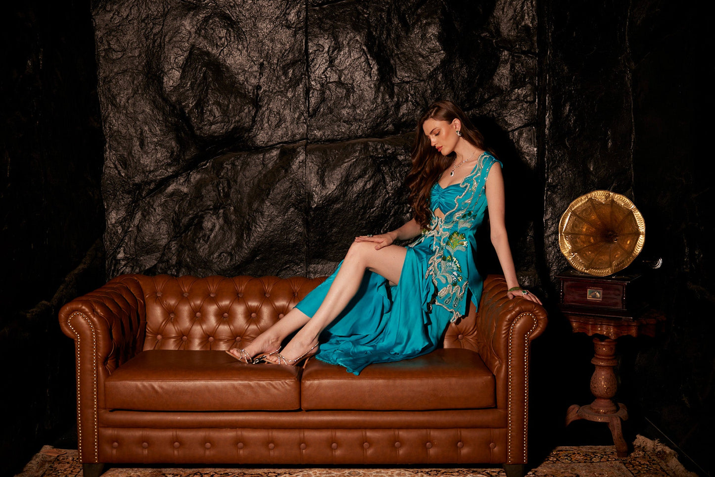 Aqua Breeze Front Floraison Slit Dress