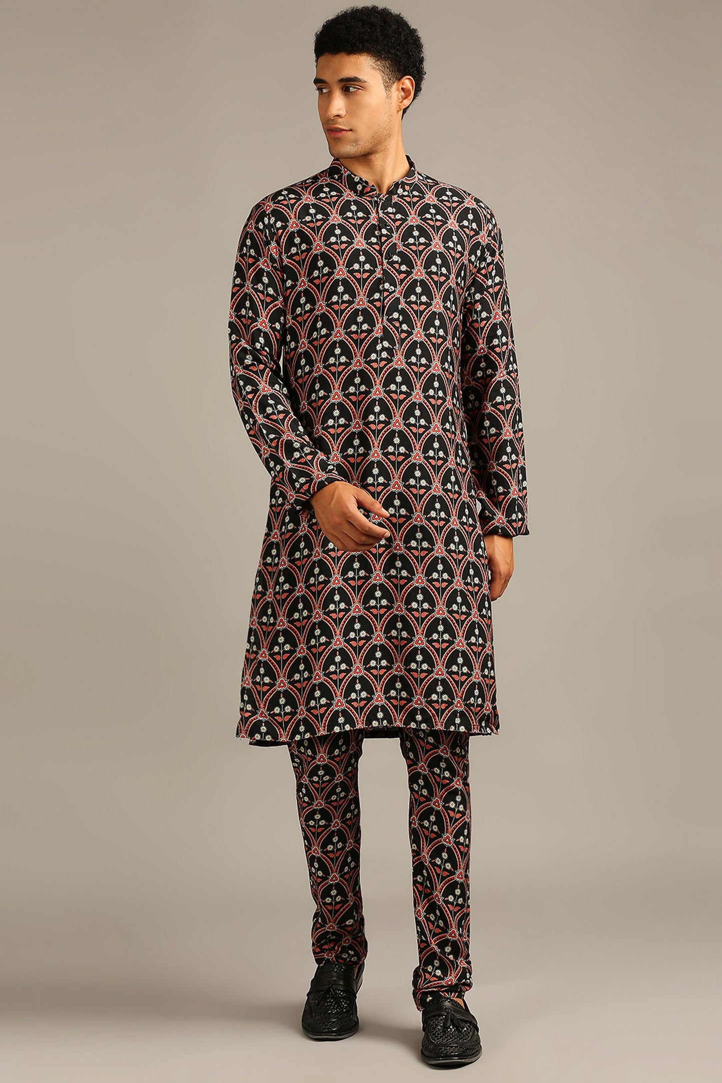 Black Ethnic folklore printed kurta set
