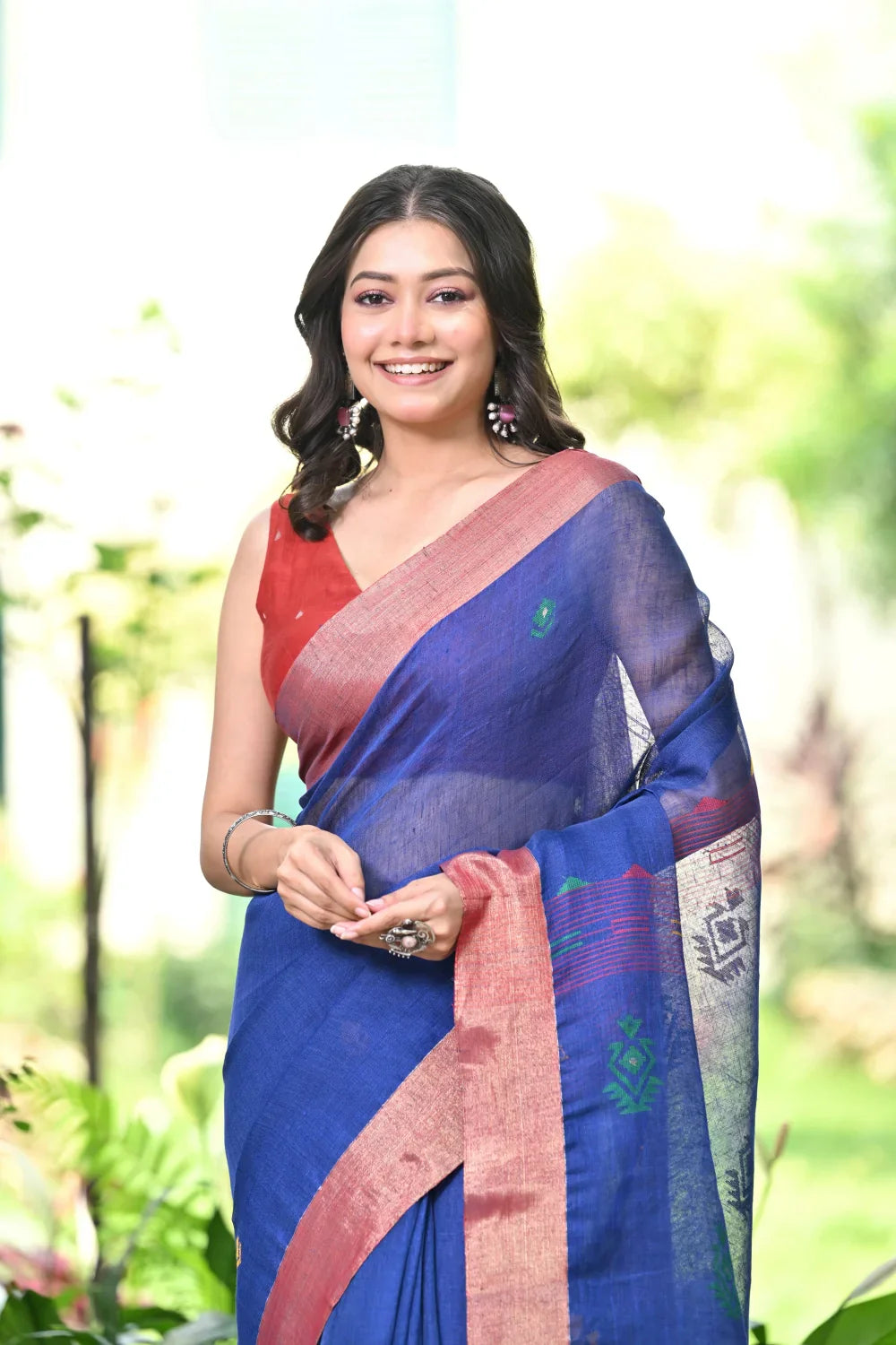 Handloom Navy Blue Pure Linen Zari Jamdani Saree