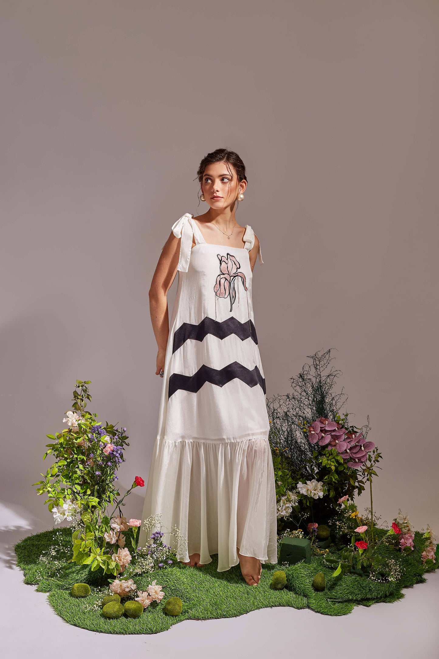 HAZE White Dress