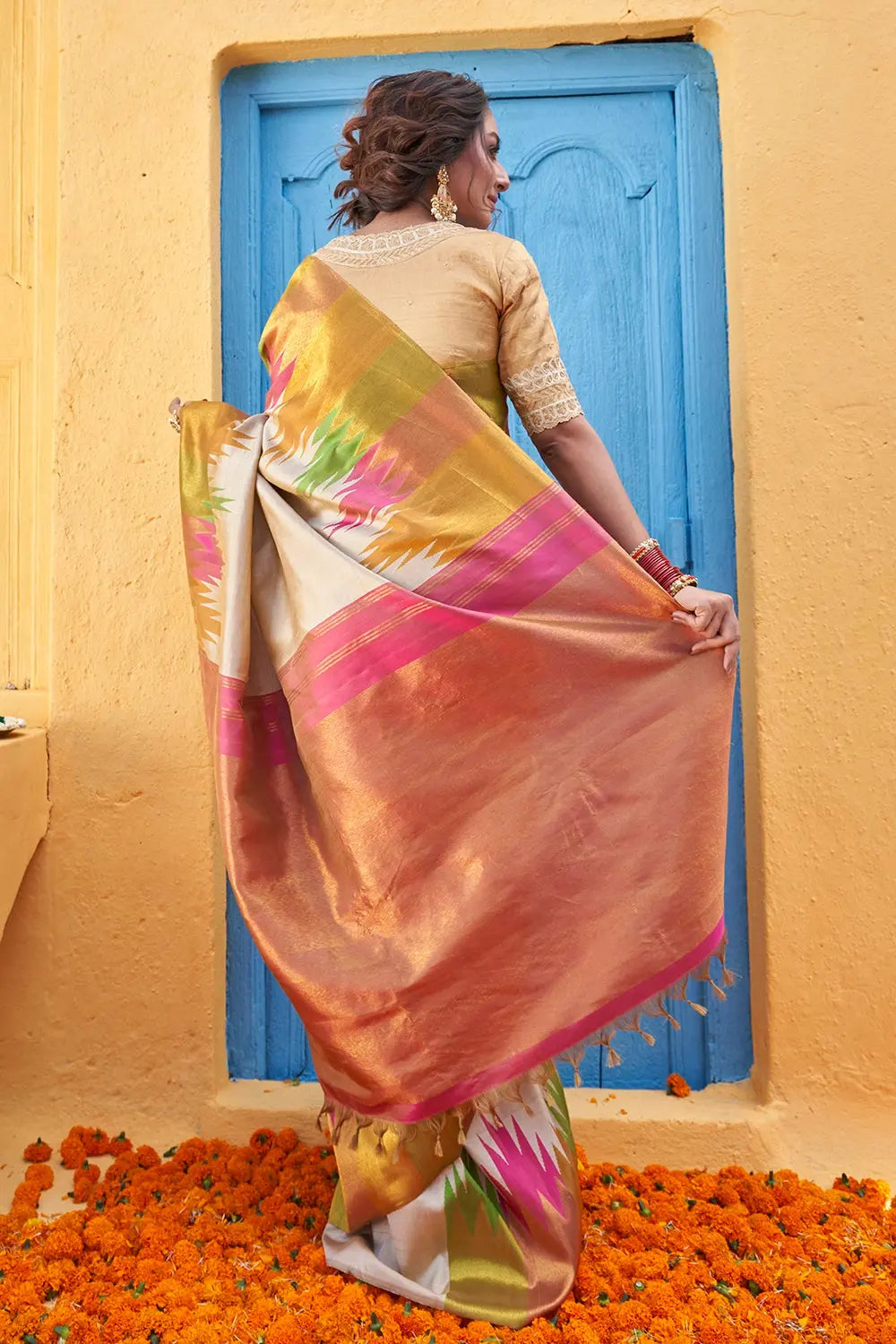Handloom Gold Pure Silk Kanchi Saree With Temple Border