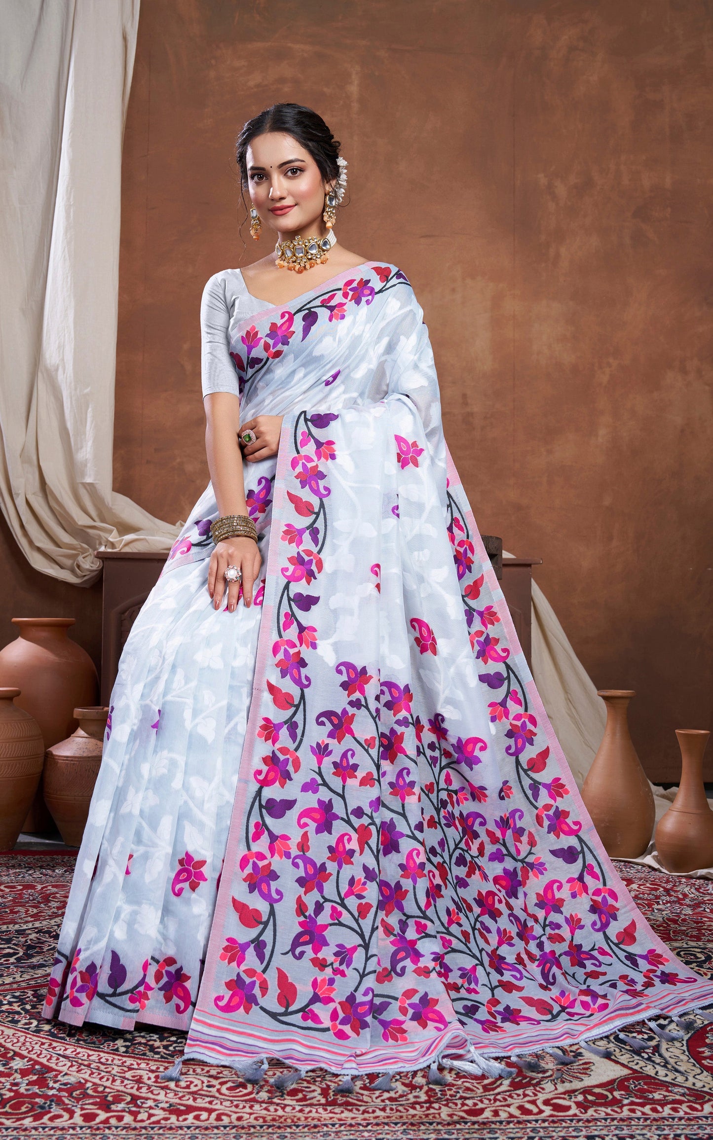 Tantuja Inspired Traditional Woven Floral Nakshi Soft Jamdani Saree in Light Gray, Off White and Multicolored