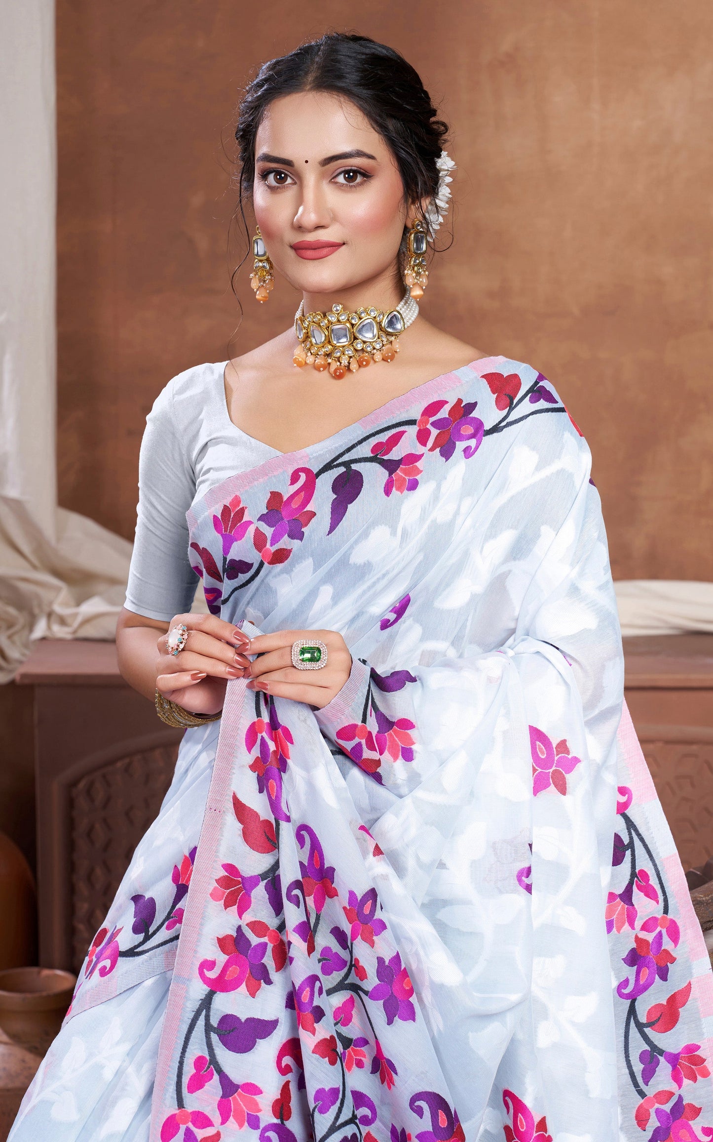 Tantuja Inspired Traditional Woven Floral Nakshi Soft Jamdani Saree in Light Gray, Off White and Multicolored