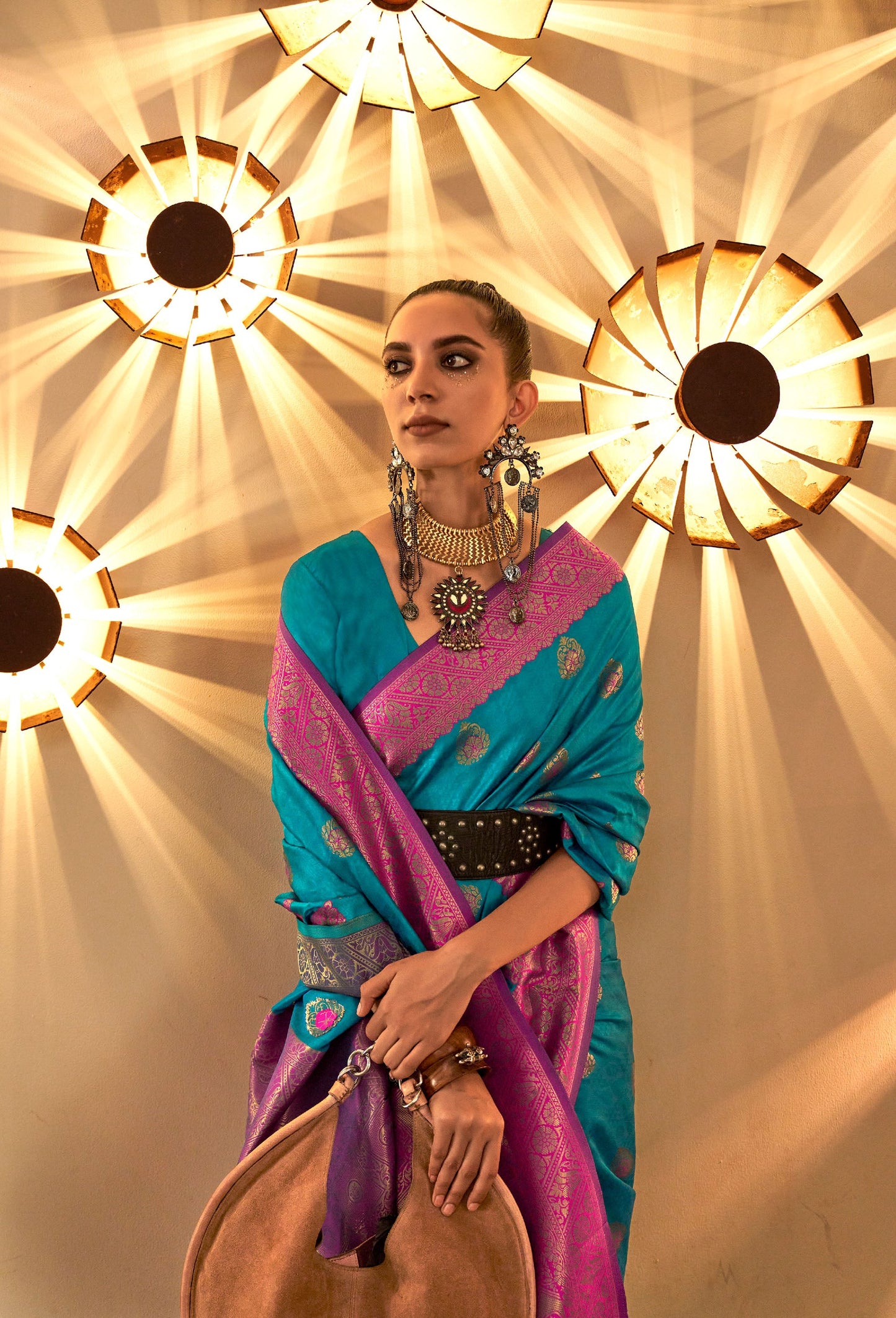 Teal Kornella Chaap Handloom Silk Saree
