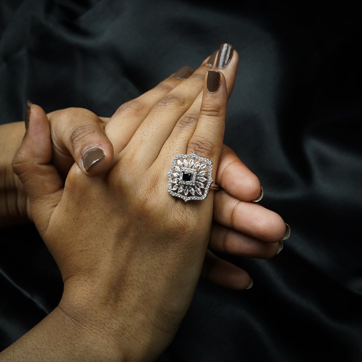 Zohra Ethereal Diamond Ring