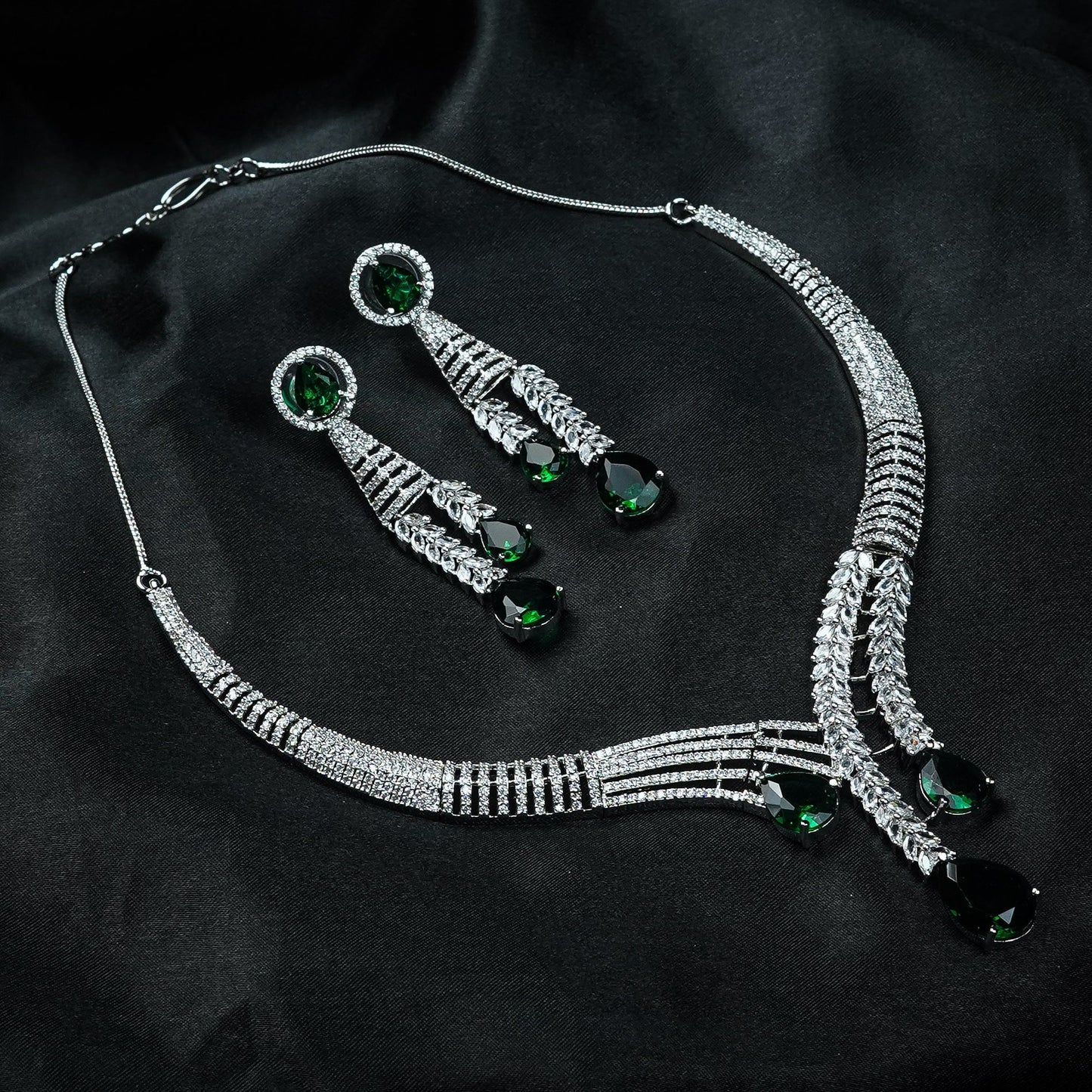 Layla Elara Luxe Diamond Set