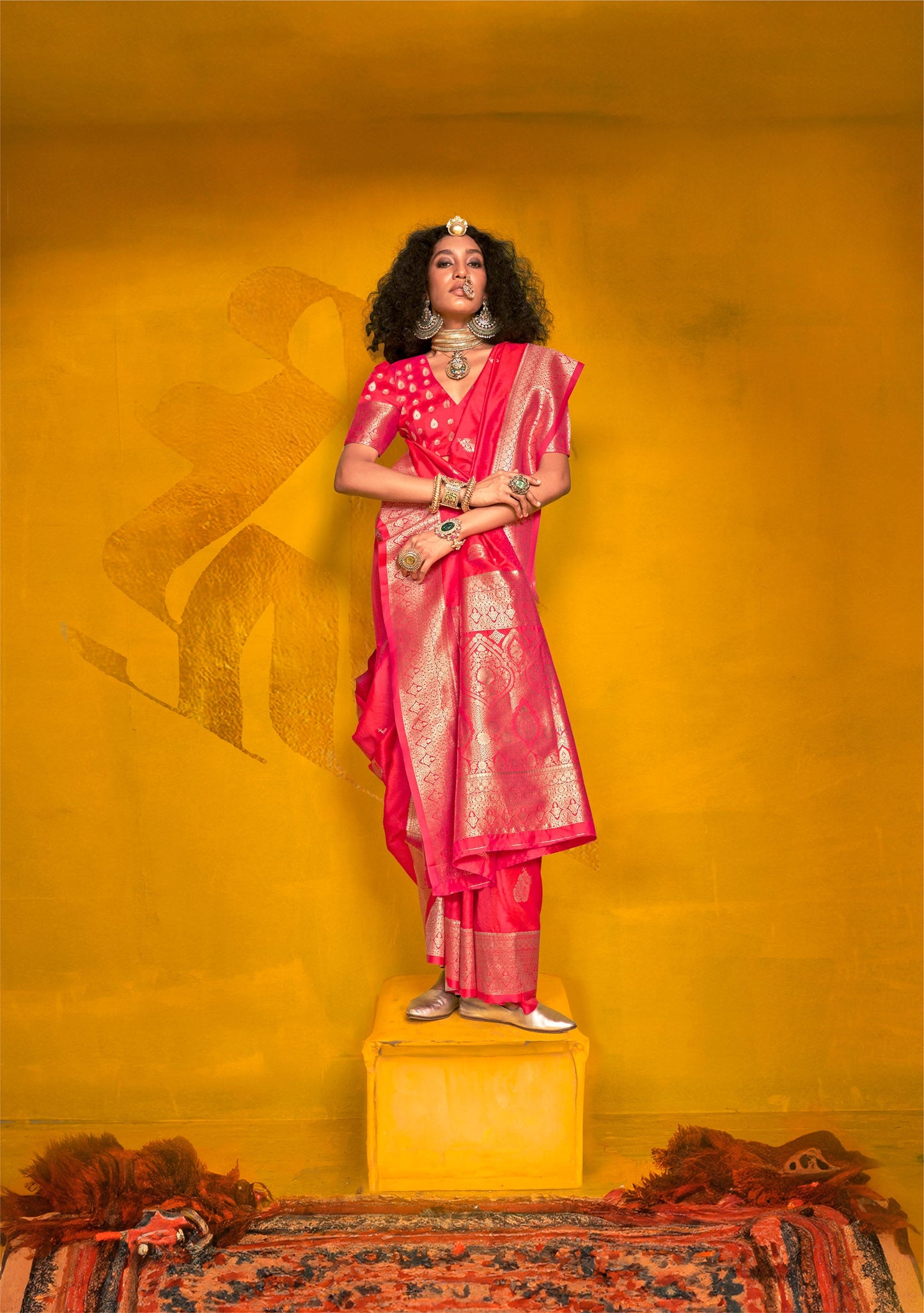 Pink Karnival Two Tone Handloom Weaving Silk Saree