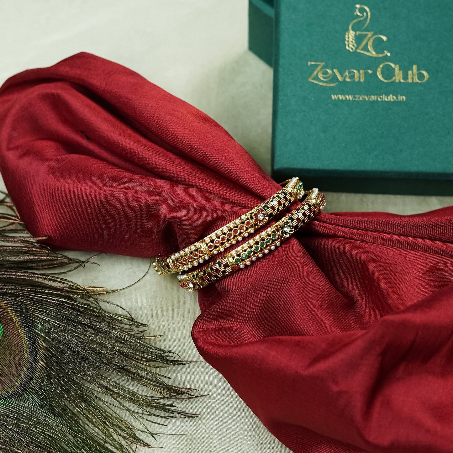 Kanaka Multi-colour Gold Bangles