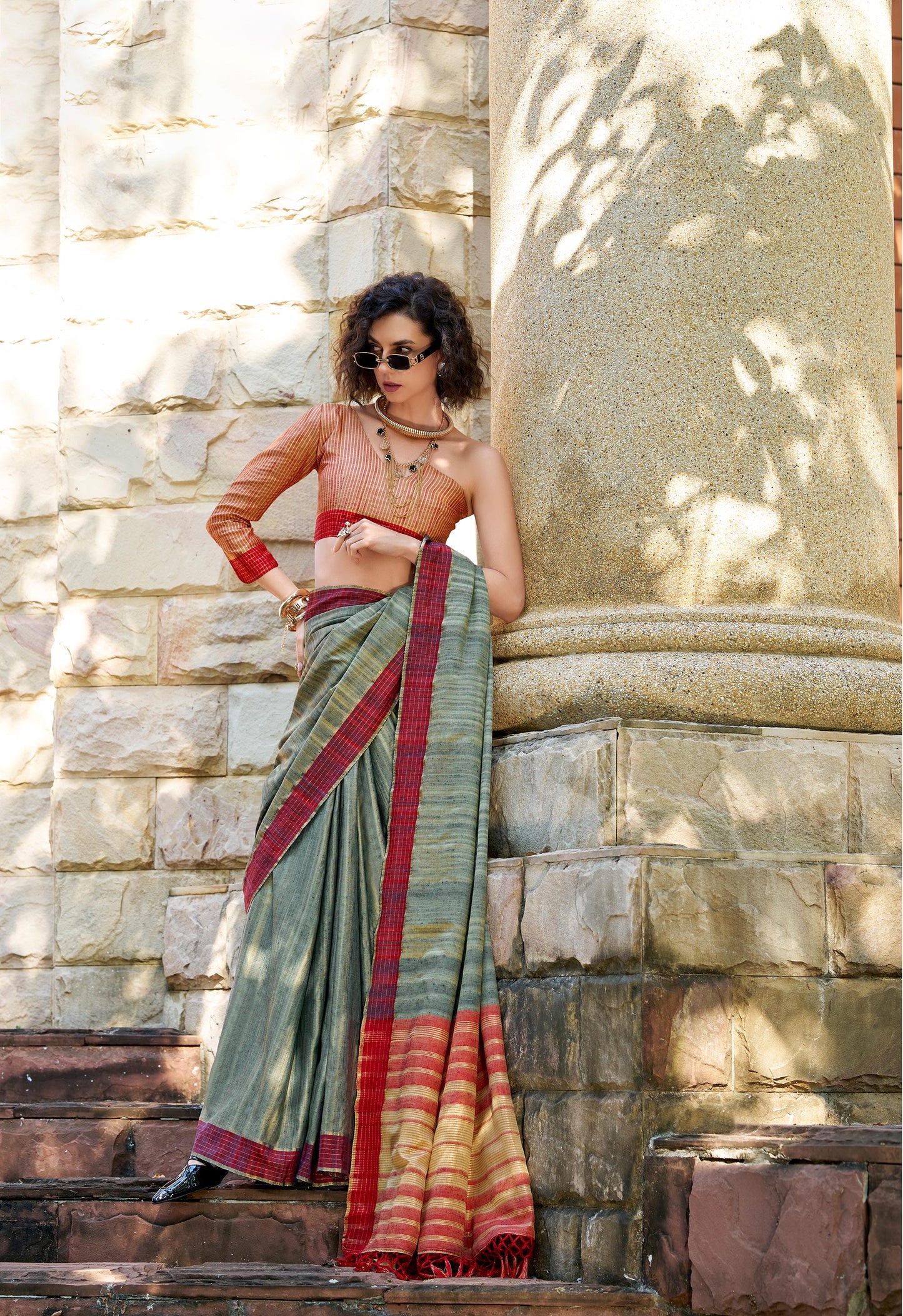 Greyish Redbull Pure Handloom Katan Saree