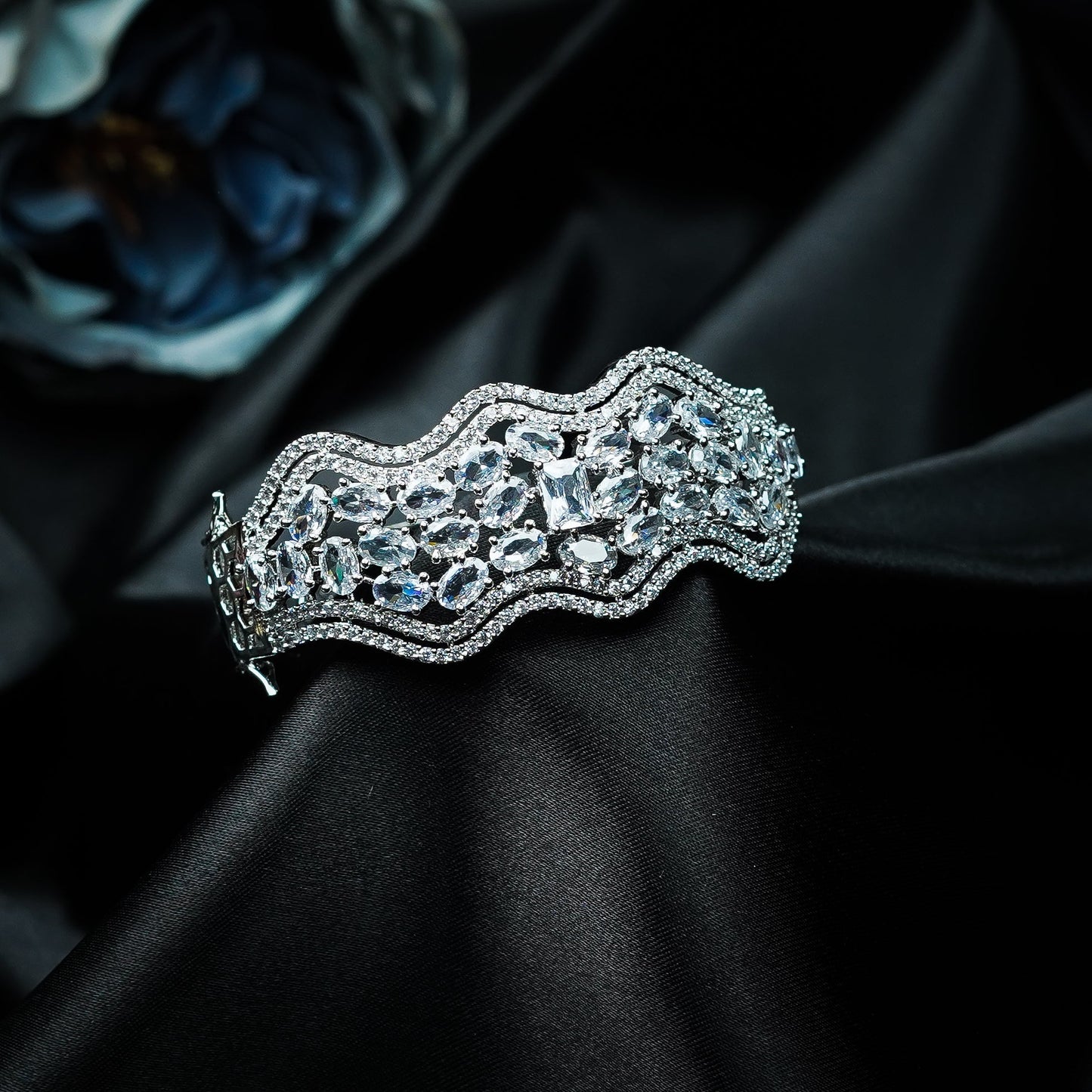 Aaravi Royale Thick Diamond Bracelet