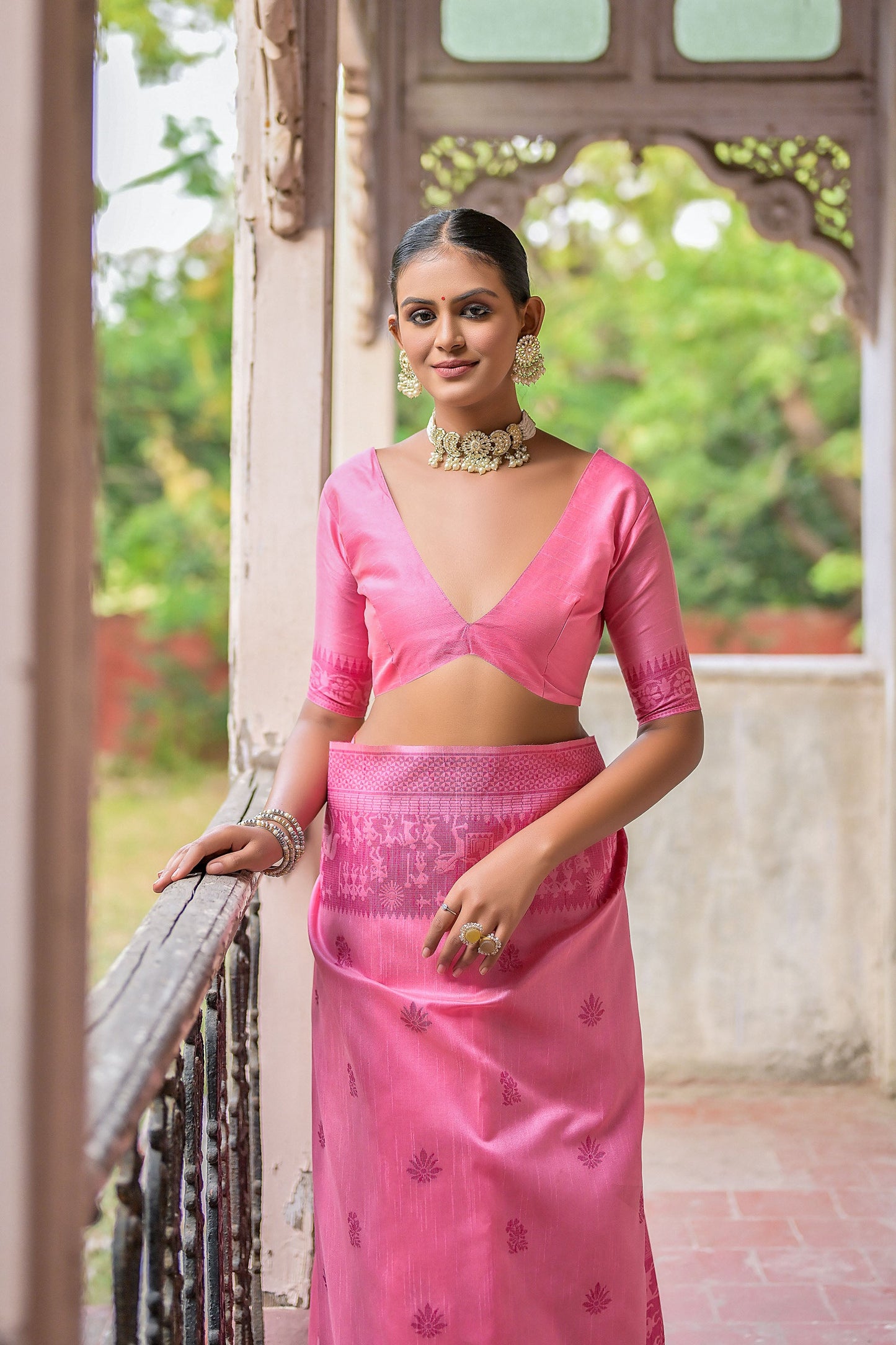 Pink Handloom Raw silk contrast woven Saree