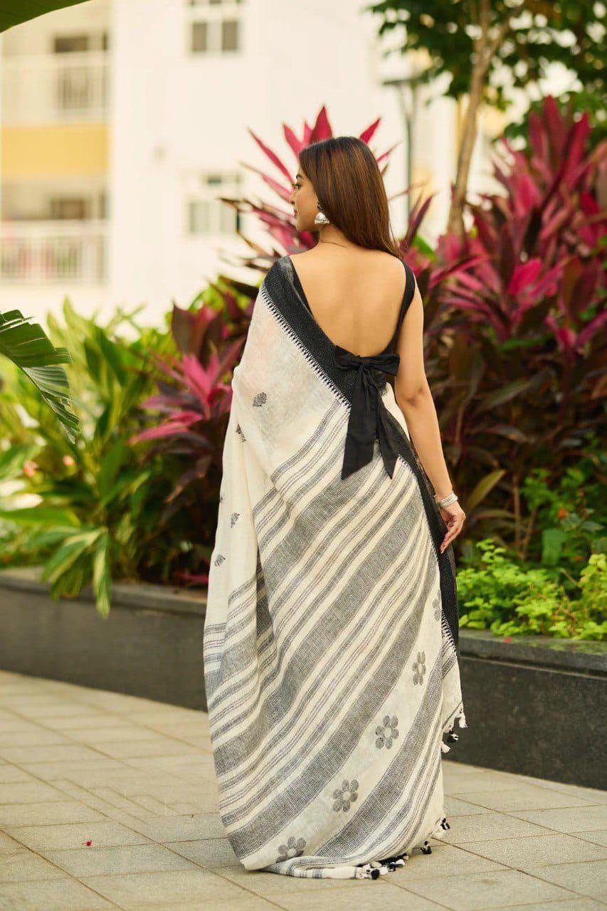 Jacquard Border Cotton Saree