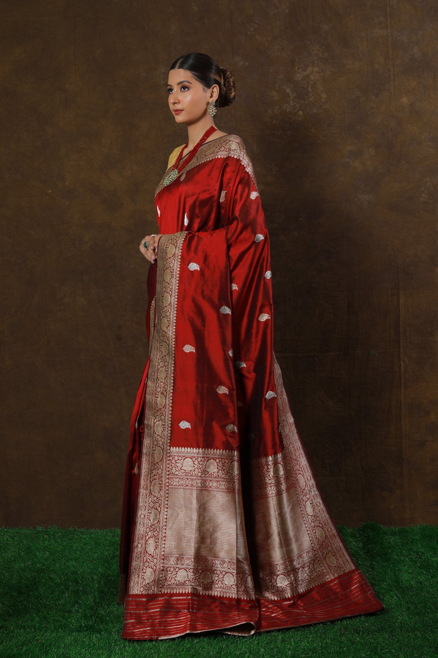 Maroon Handwoven Kadwa Katan Silk Saree