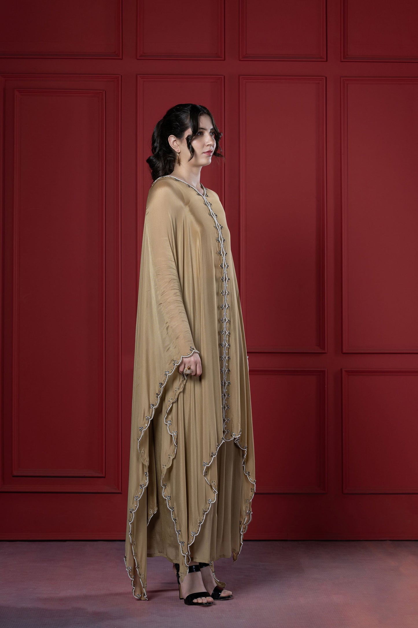 Golden Chinnon kundan Kaftan Set