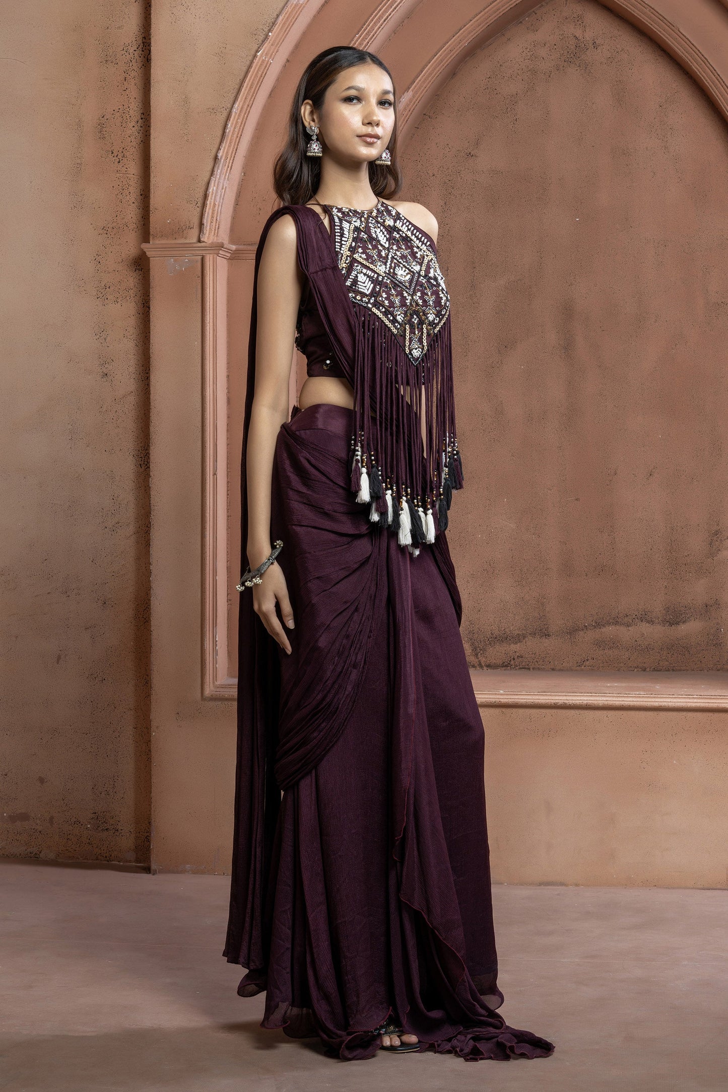 Maroon Chinnon Geometric mirror work Fringe Saree