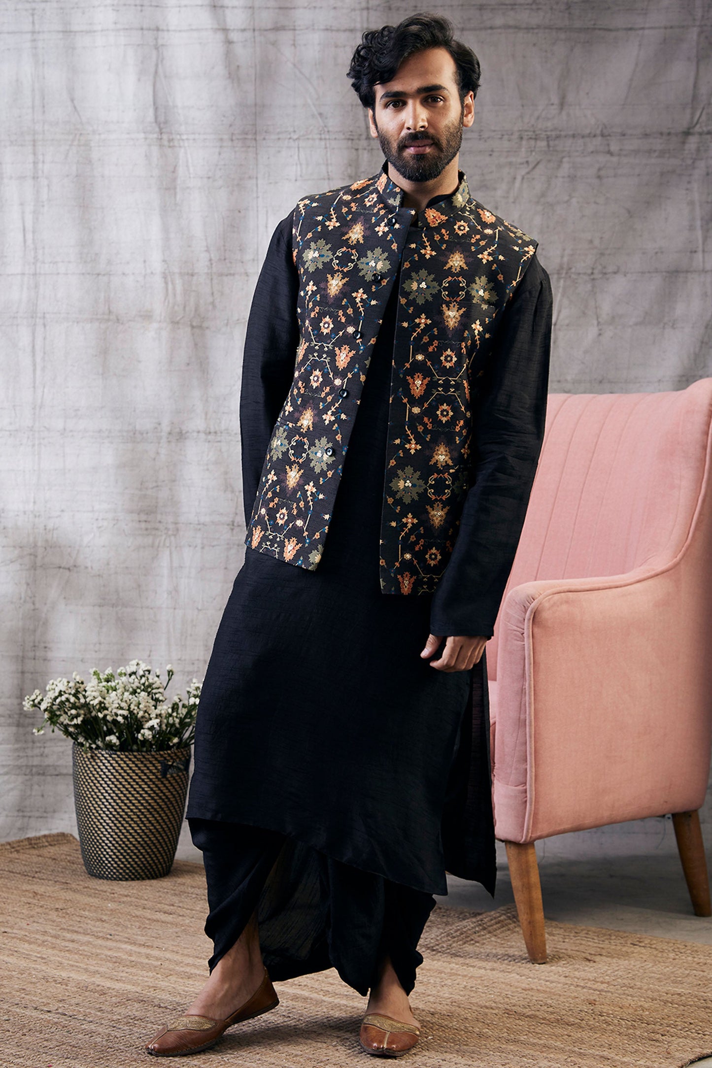 Zahra Black Printed Bundi With Kurta Set