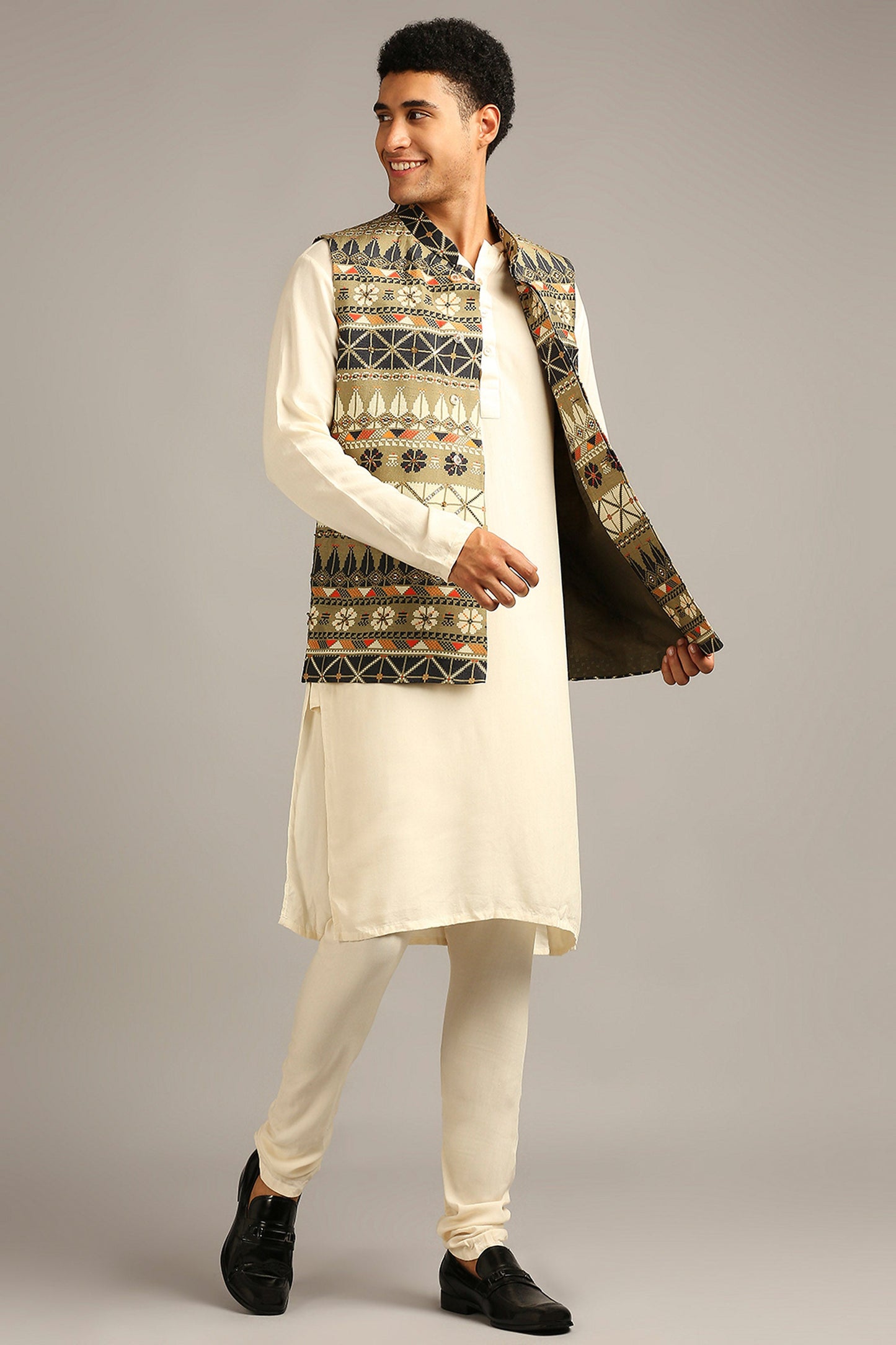 Beige Tiraz printed bundi with kurta set