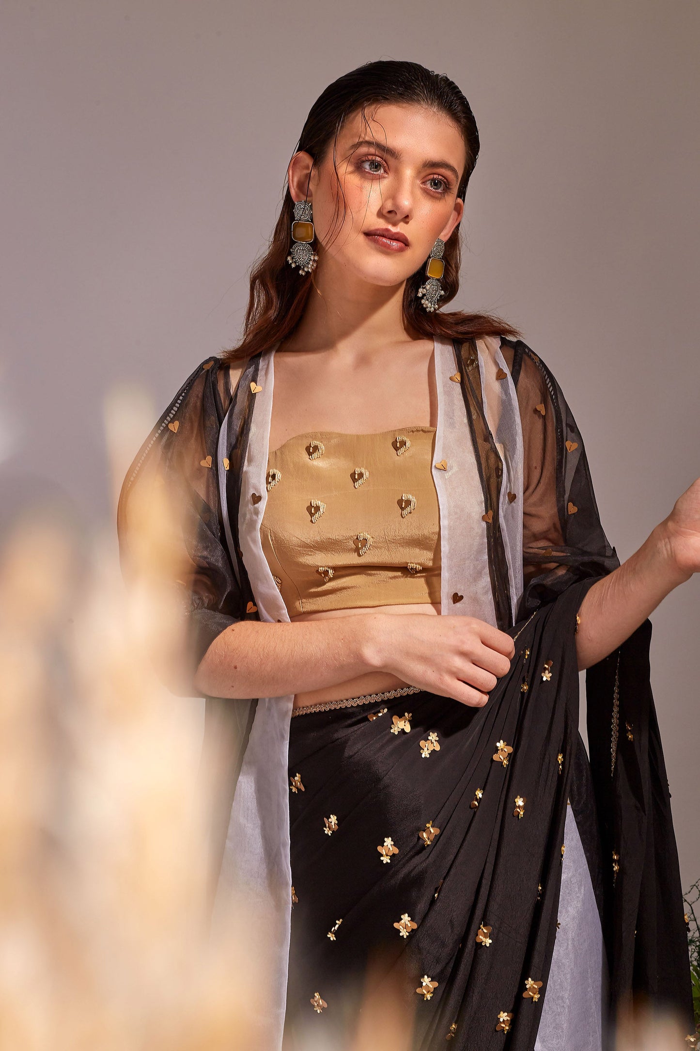 THE EVE Black and Beige Saree