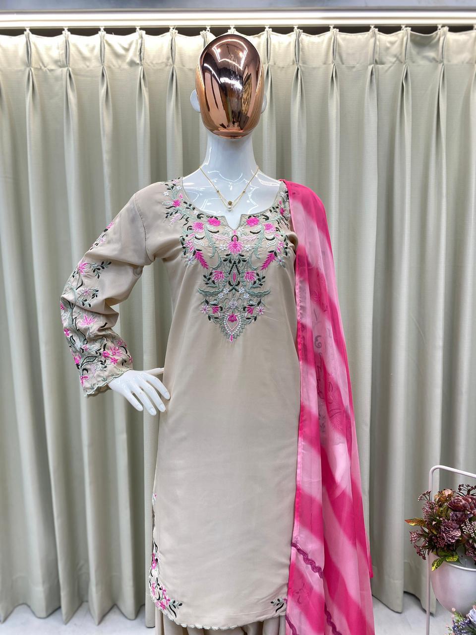 Designer Farsi Crêpe Suit Set