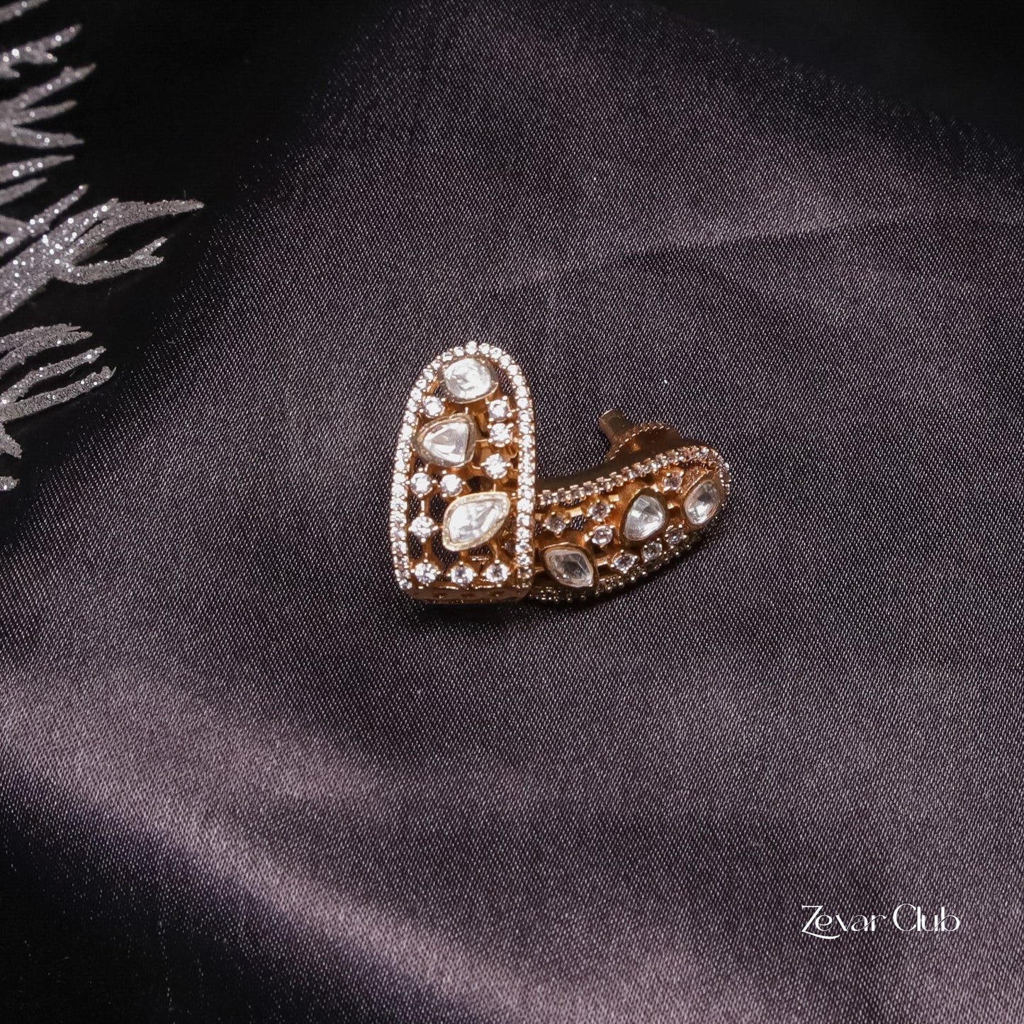 Zevar Club Musafir Uncut Moissanite Studs Earring