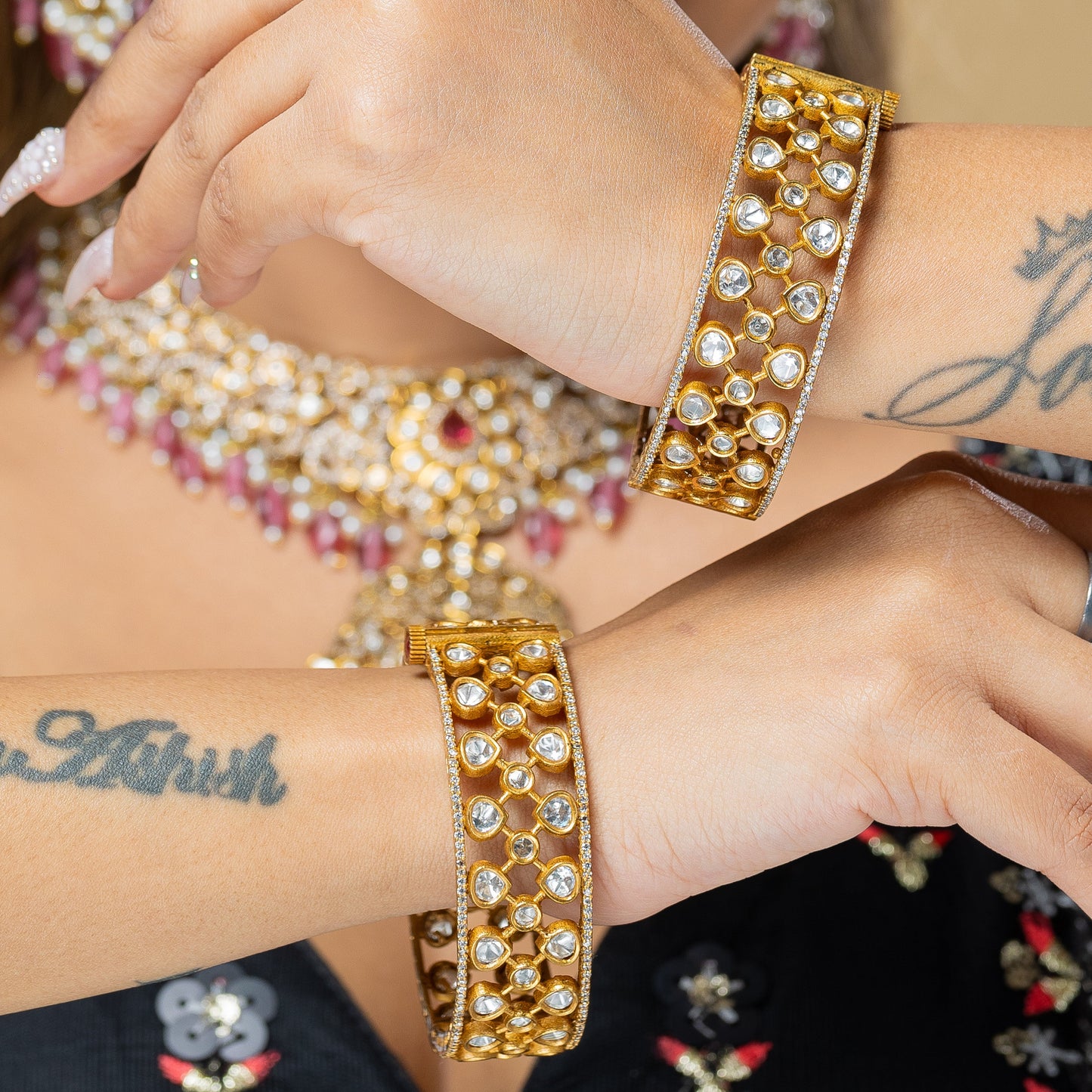 Zevar Club Rivaah Graceful Modern White Bangles