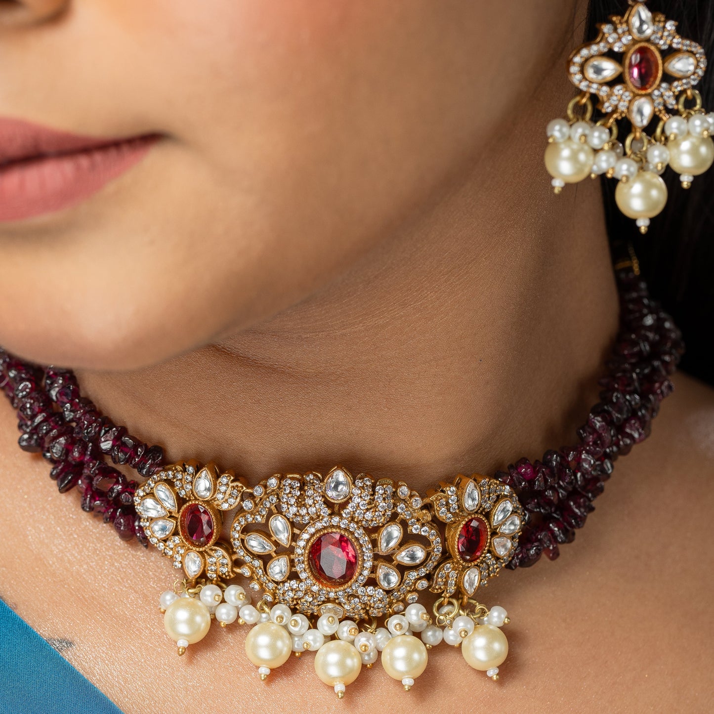 Zevar Club Maroon Kundan Victorian Choker