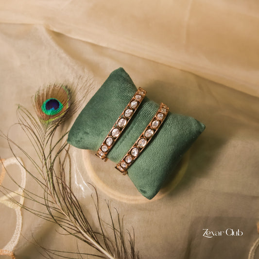 Zevar Club Oval Shaped Kundan Handcrafted Bangles