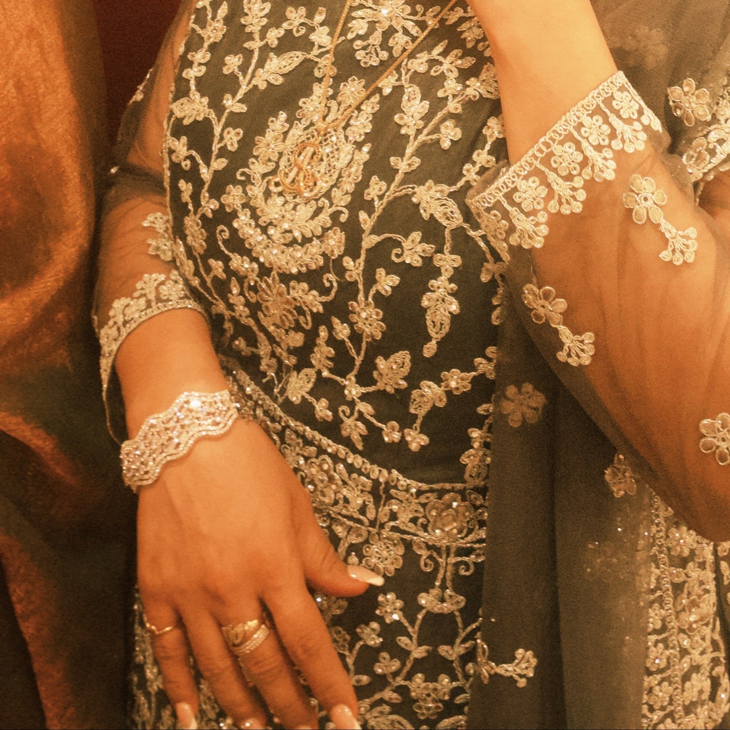 Aaravi Royale Thick Diamond Bracelet